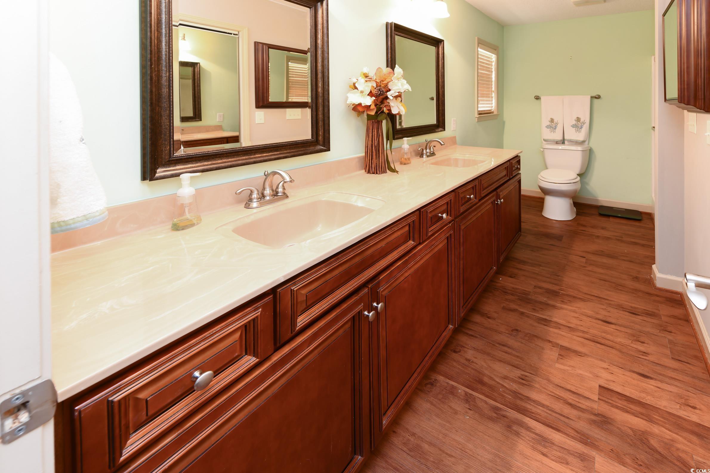 469 Bay Dr. Property Photo 15