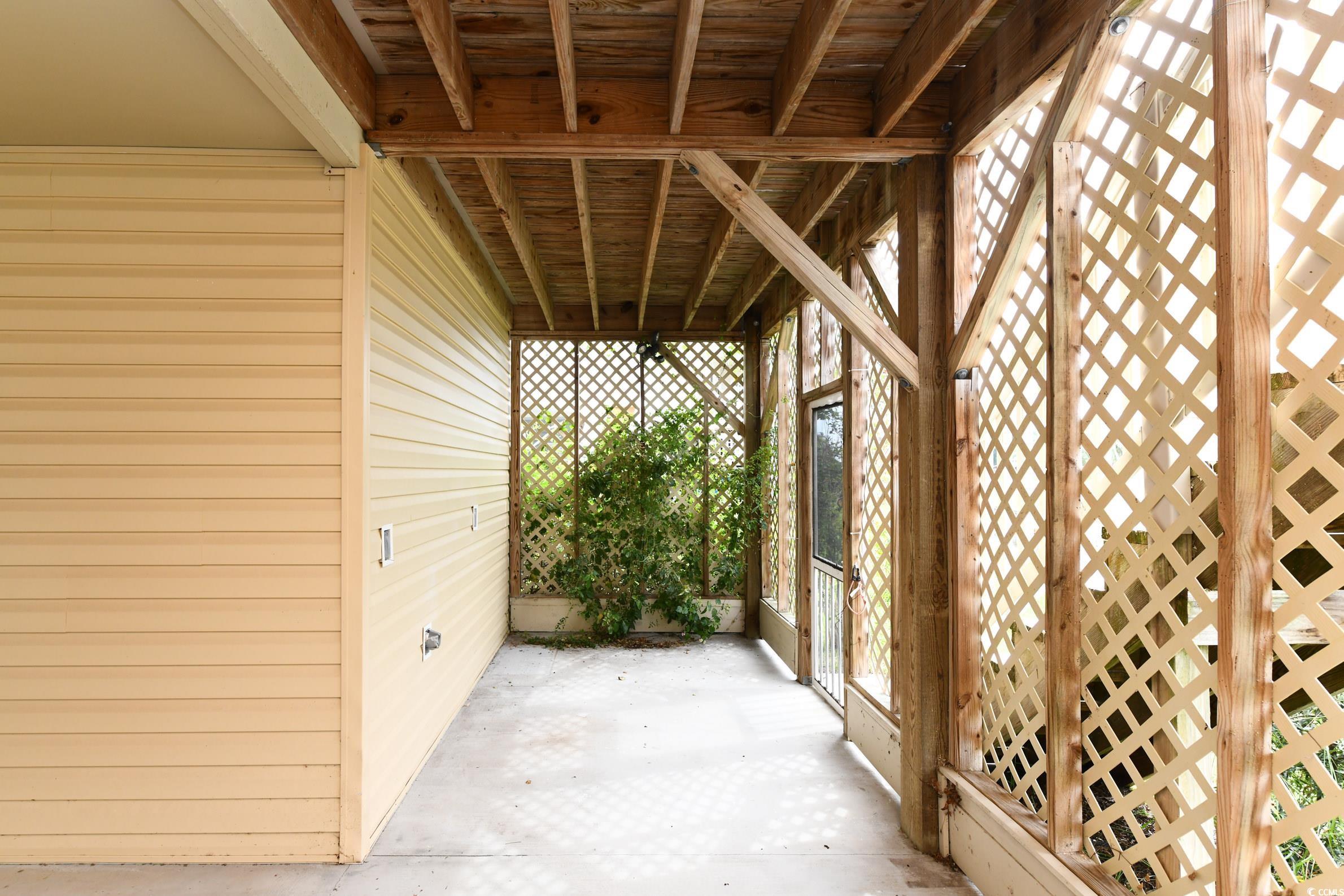 469 Bay Dr. Property Photo 30