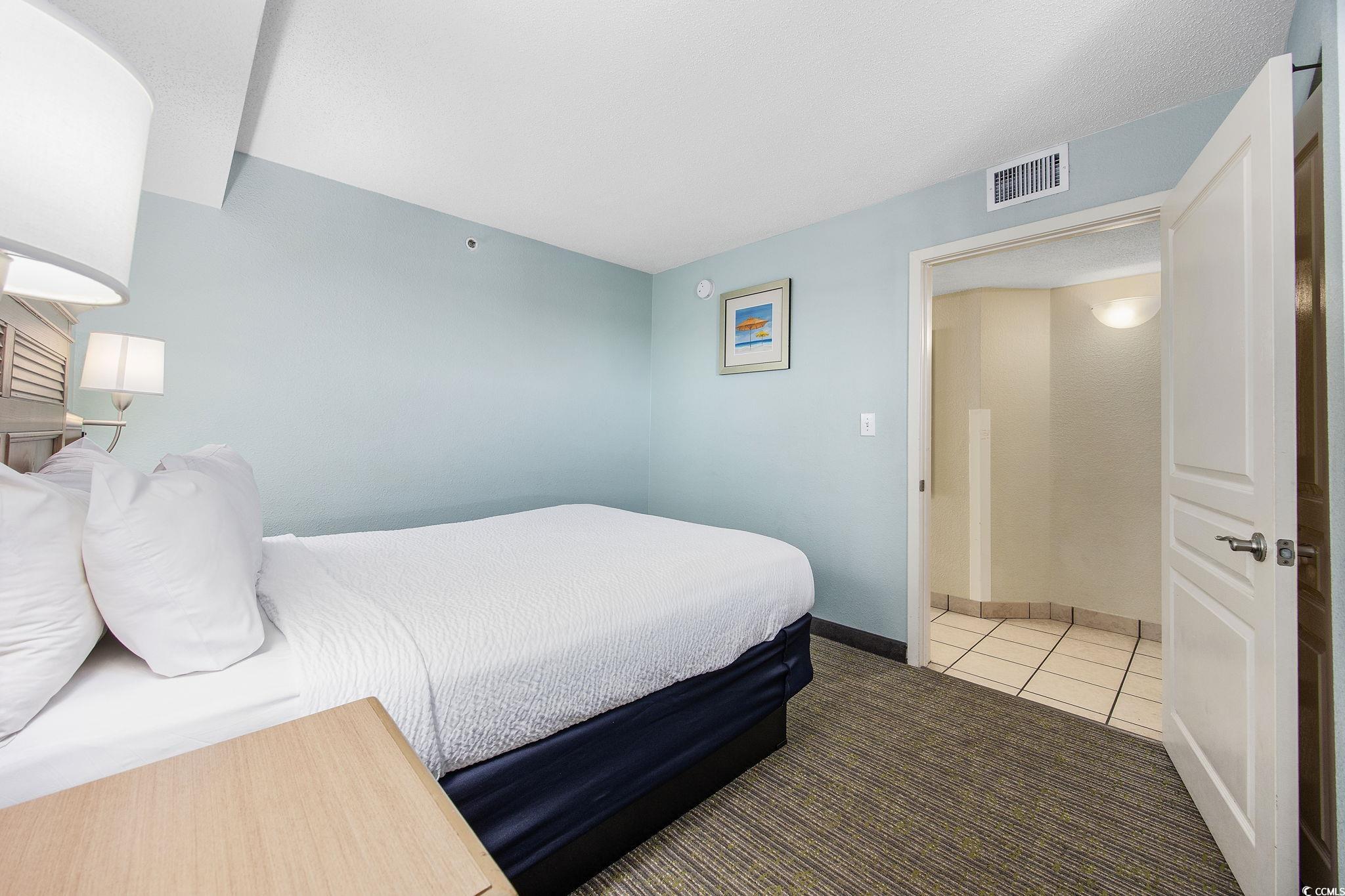 2301 Ocean Blvd. S Property Photo 3