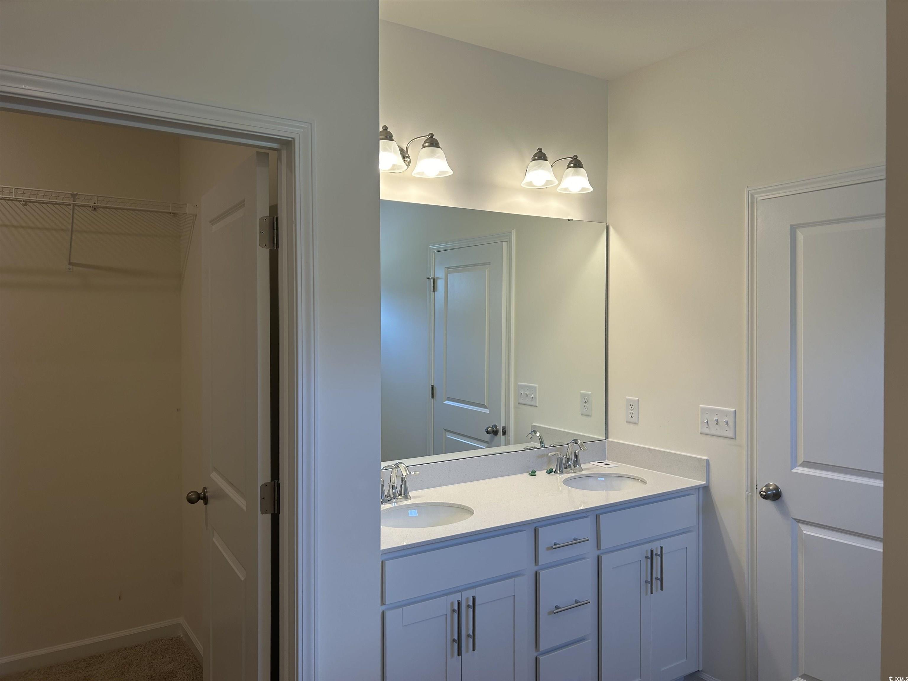 4753 N Huckleberry Ln. Property Photo 9