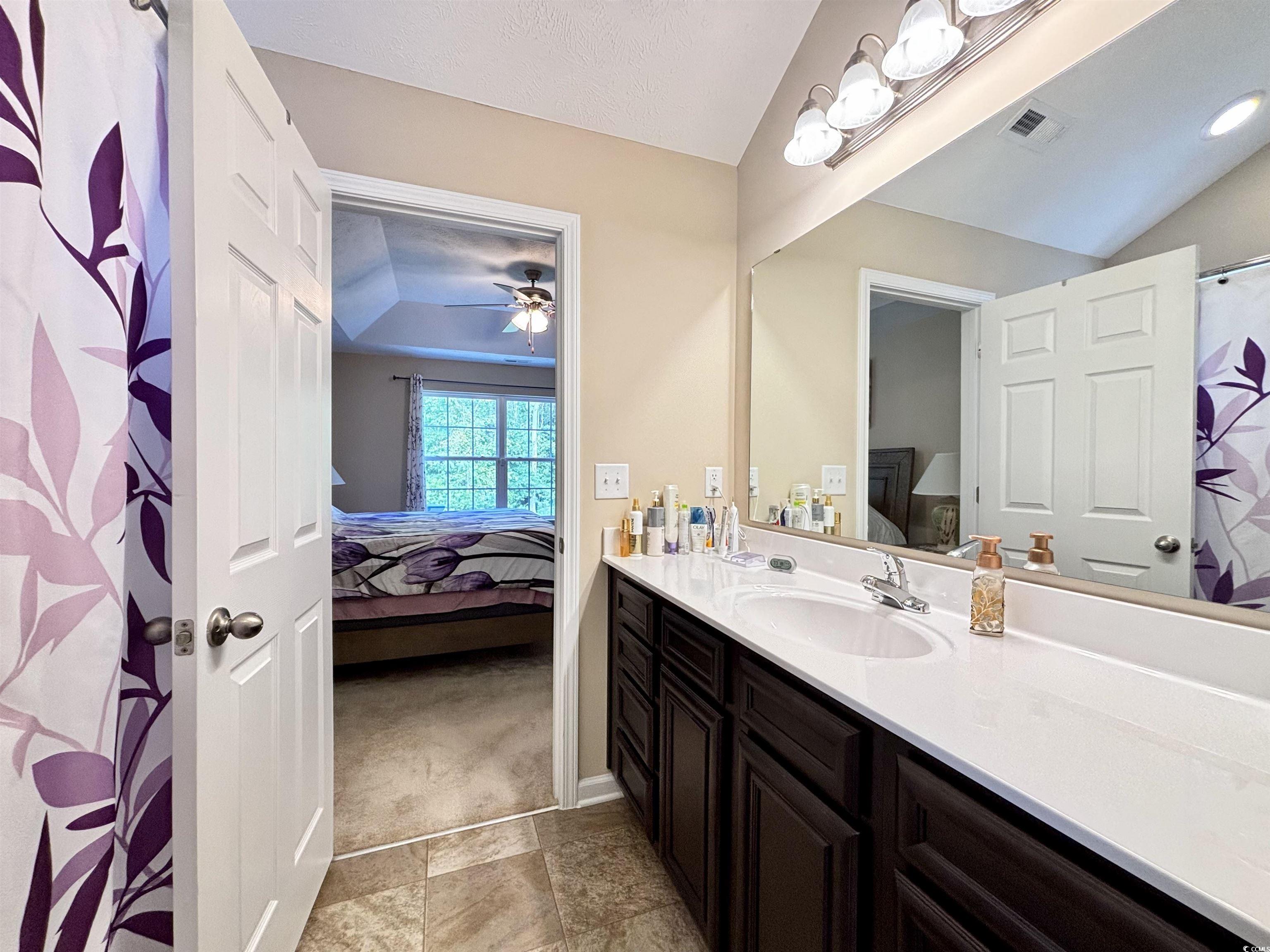 209 Foxpath Loop Property Photo 12