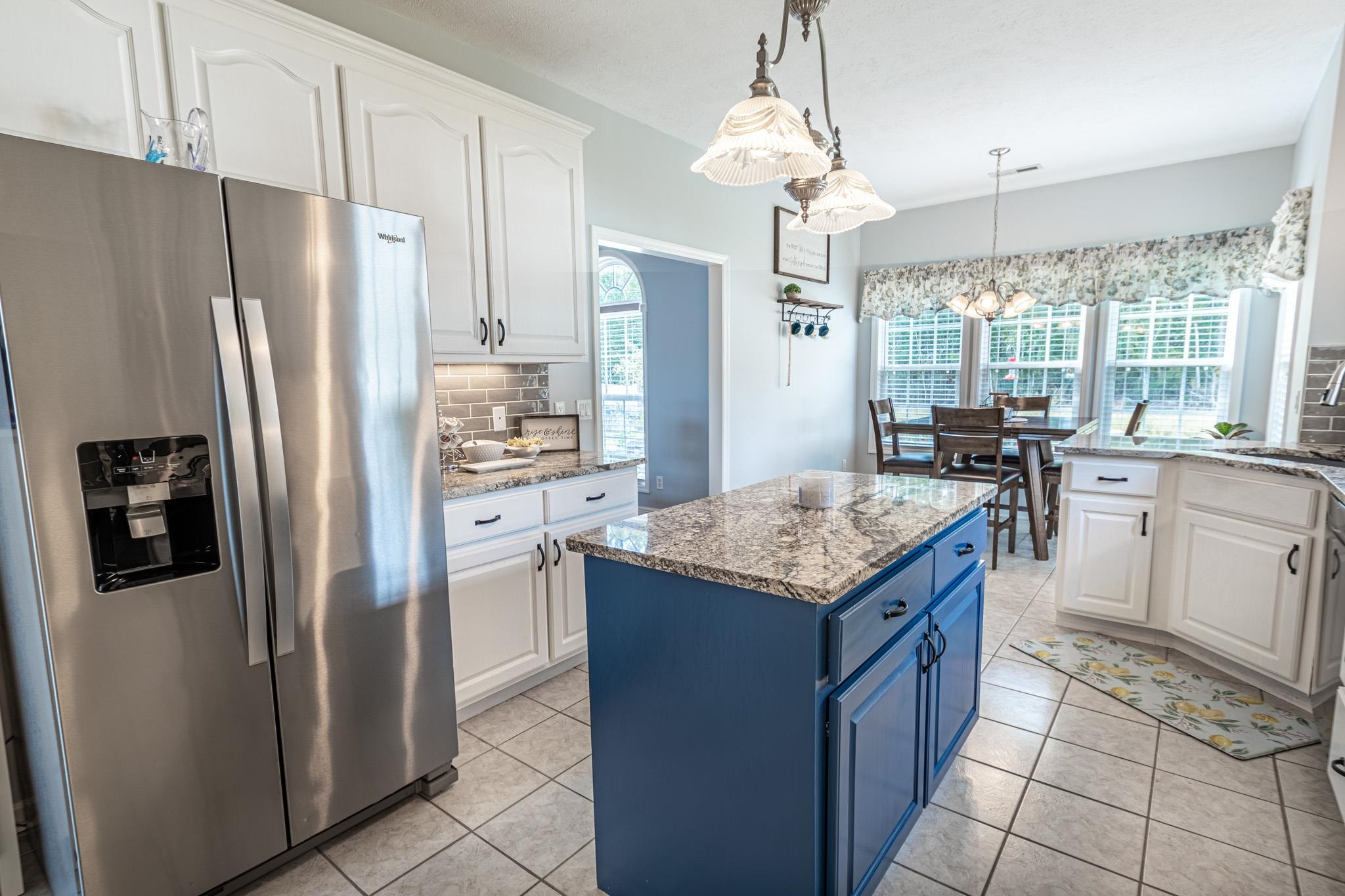 3665 Kingsley Dr. Property Photo 15