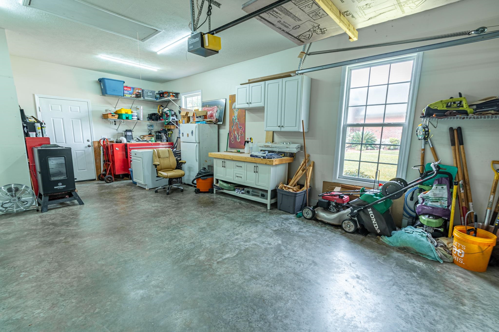 3665 Kingsley Dr. Property Photo 17