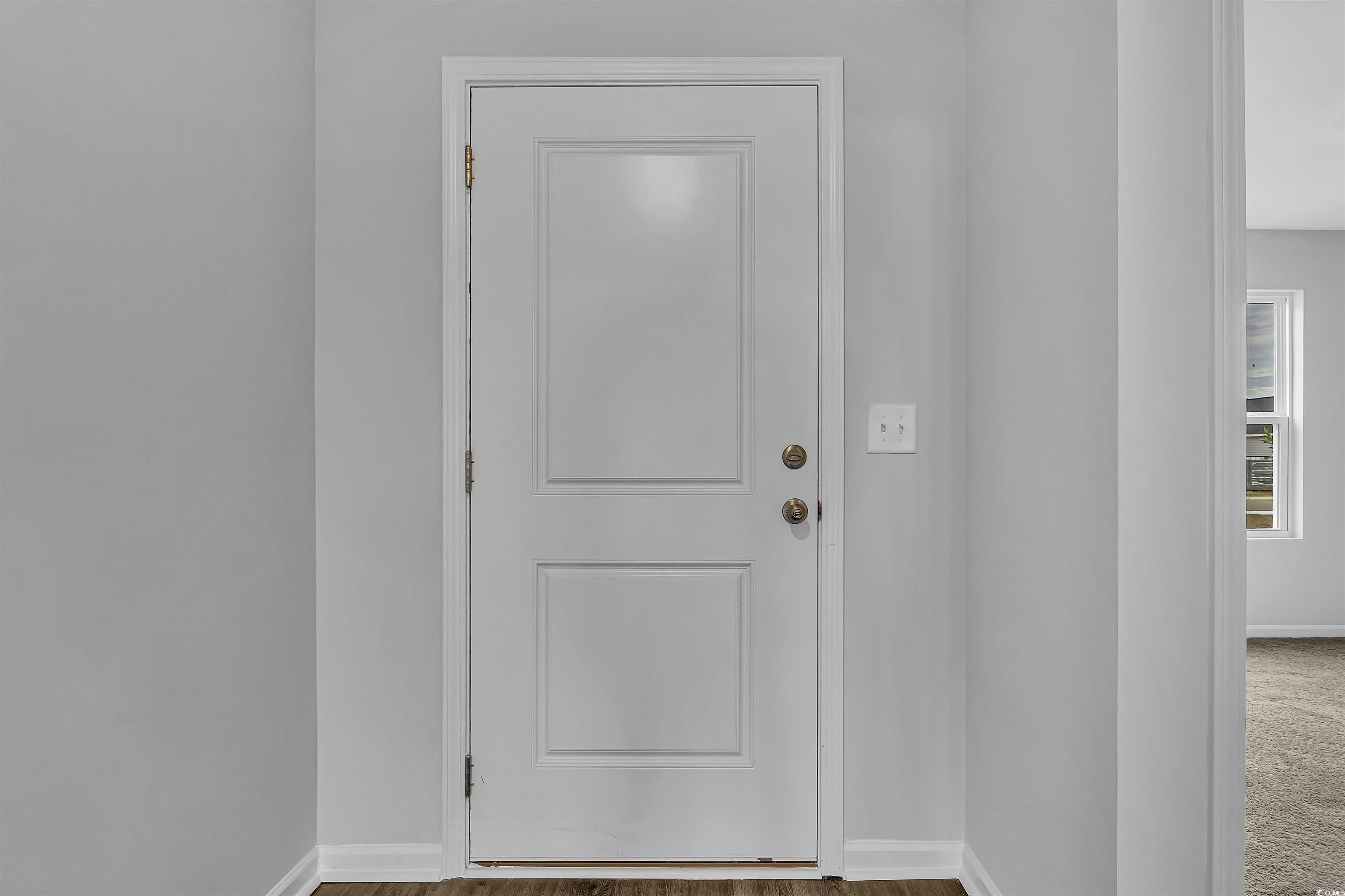 1049 Kinness Dr. Property Photo 5