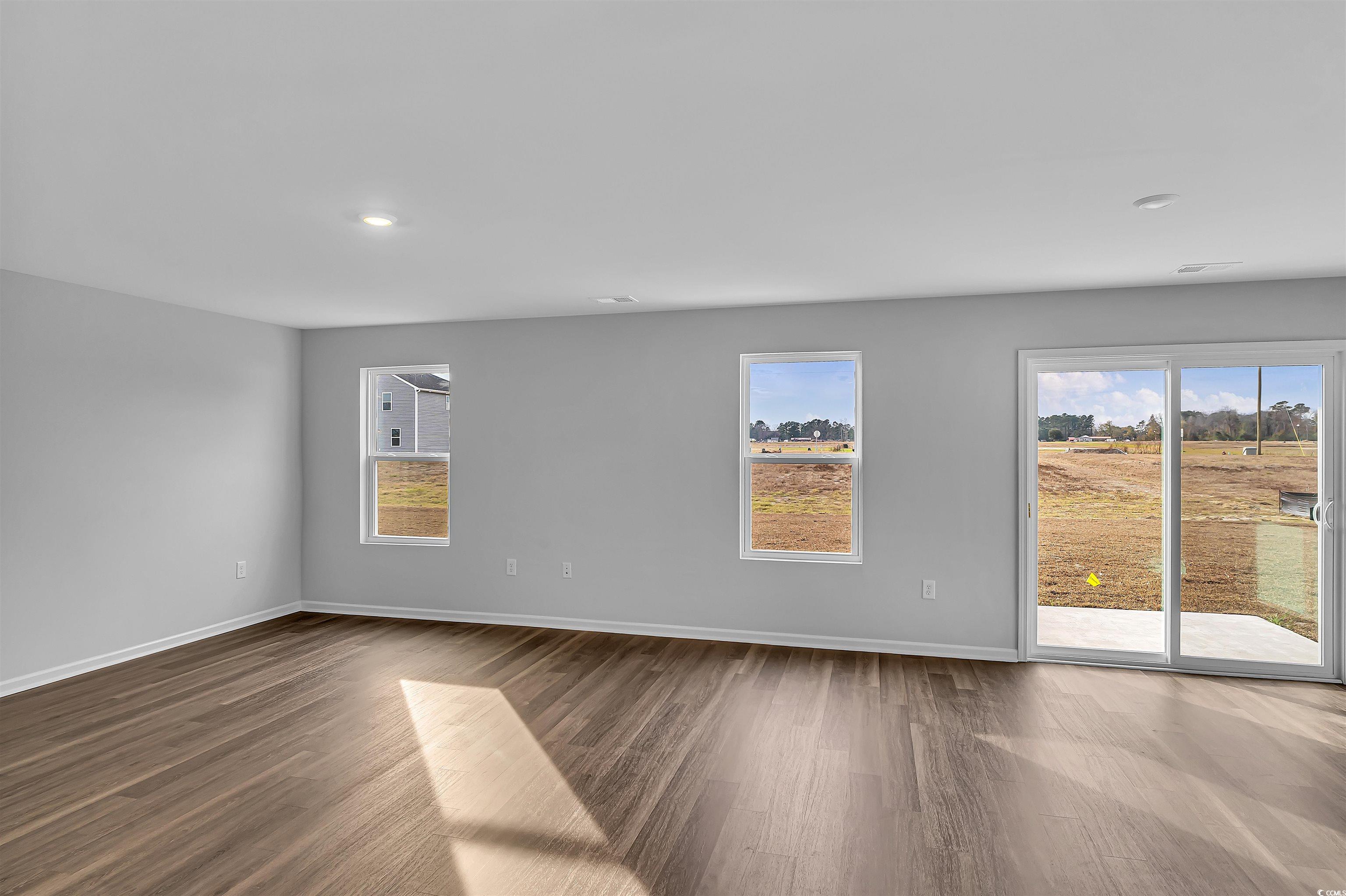 1049 Kinness Dr. Property Photo 11