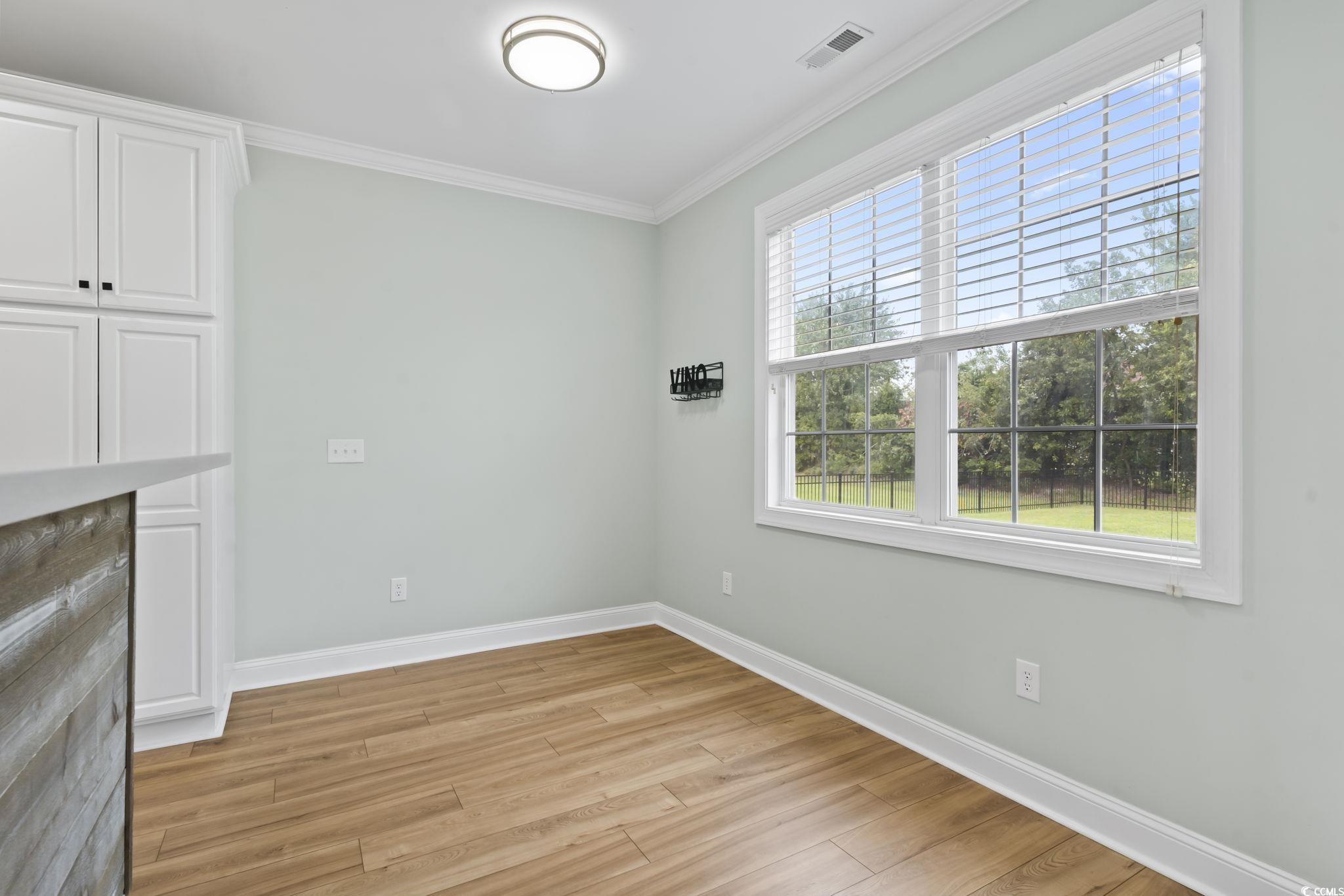 9048 Abingdon Dr. Property Photo 11