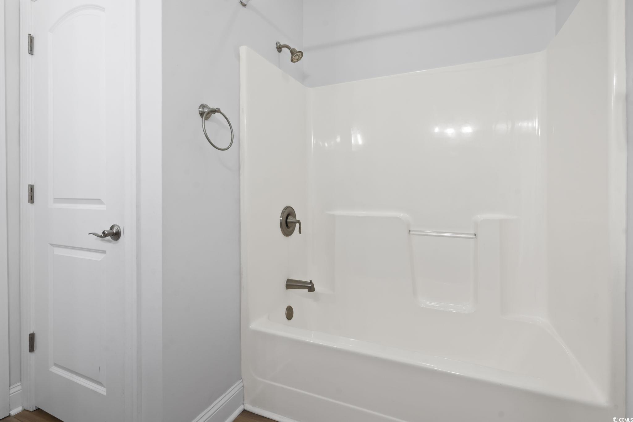 9048 Abingdon Dr. Property Photo 21