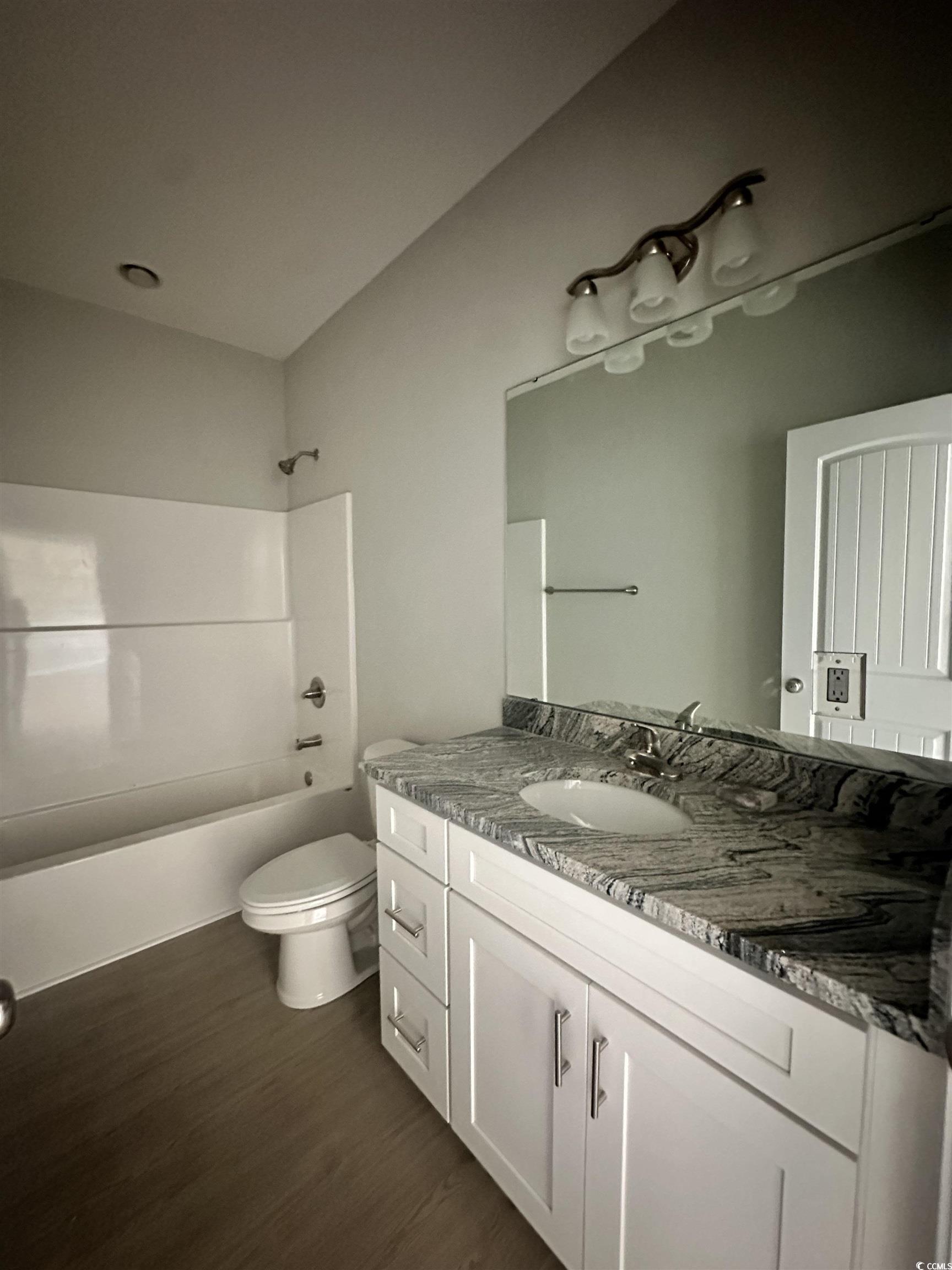 7915 E Highway 19 Property Photo 8