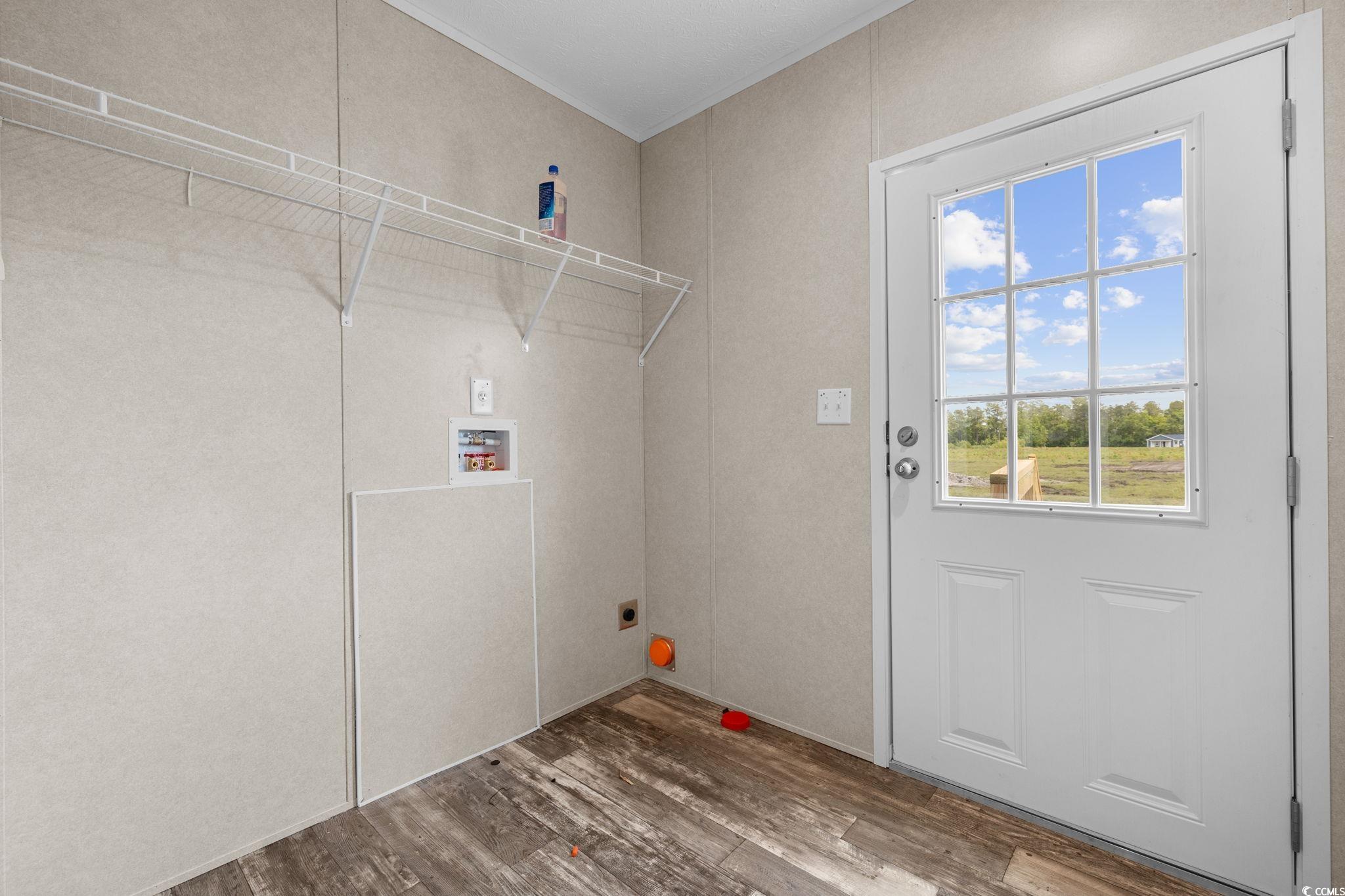 215 Eva Dr. Property Photo 19