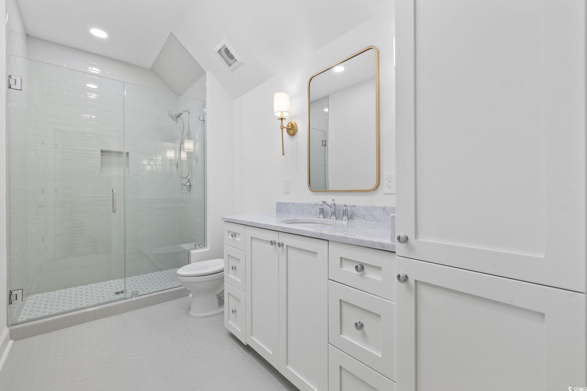 62 Makepeace Pl. Property Photo 24