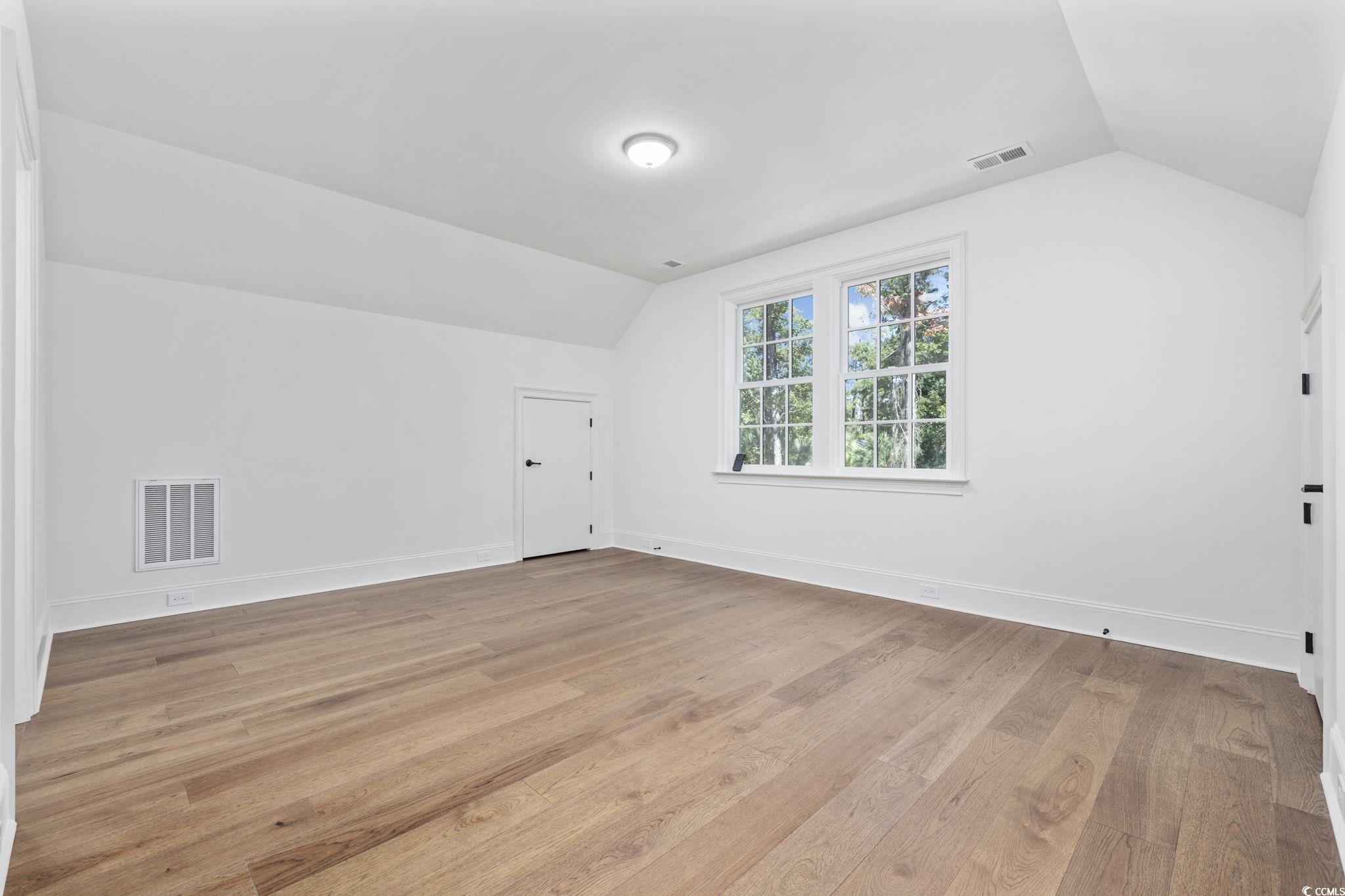 62 Makepeace Pl. Property Photo 25