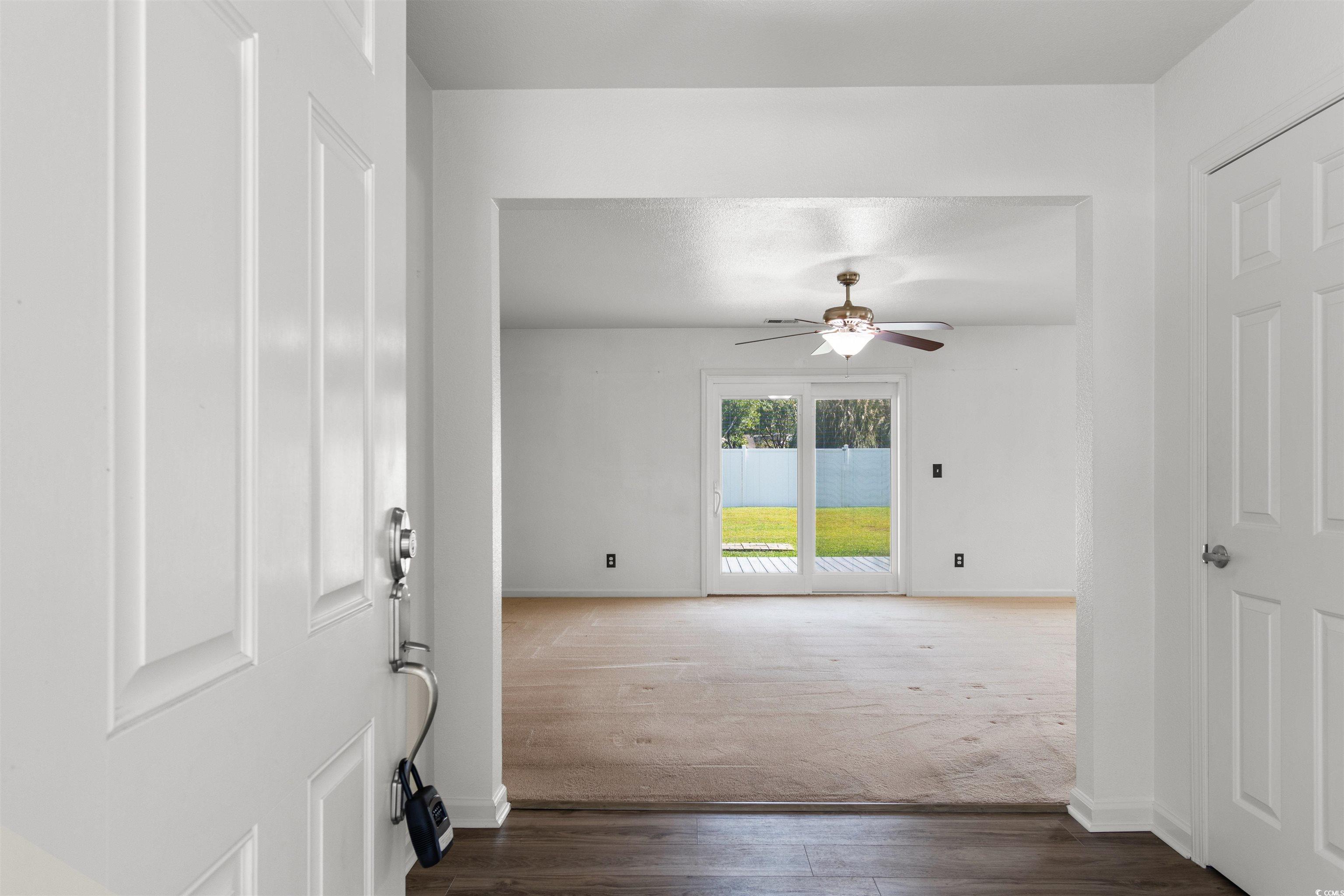 1007 Bonita Loop Property Photo 10