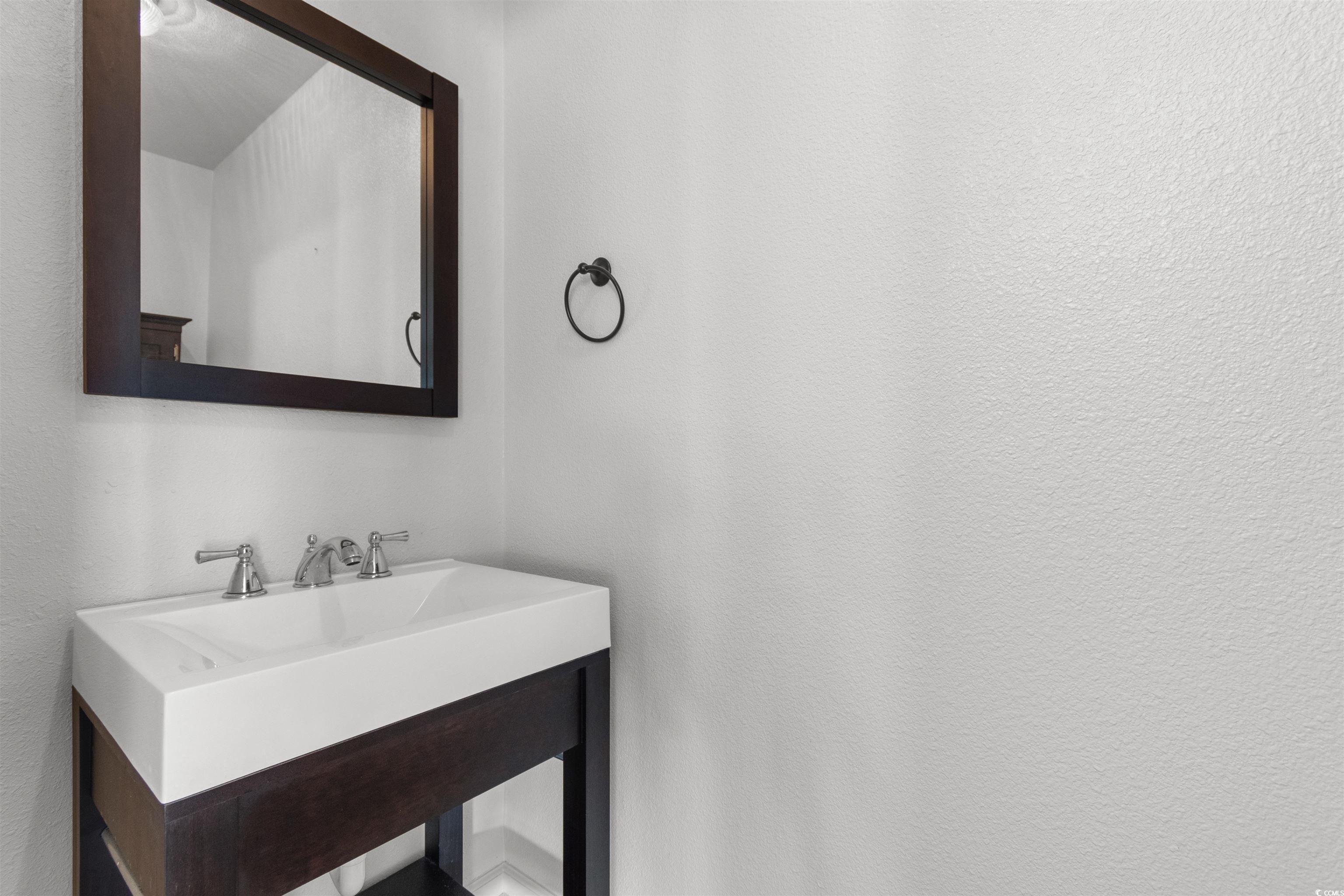 1007 Bonita Loop Property Photo 11