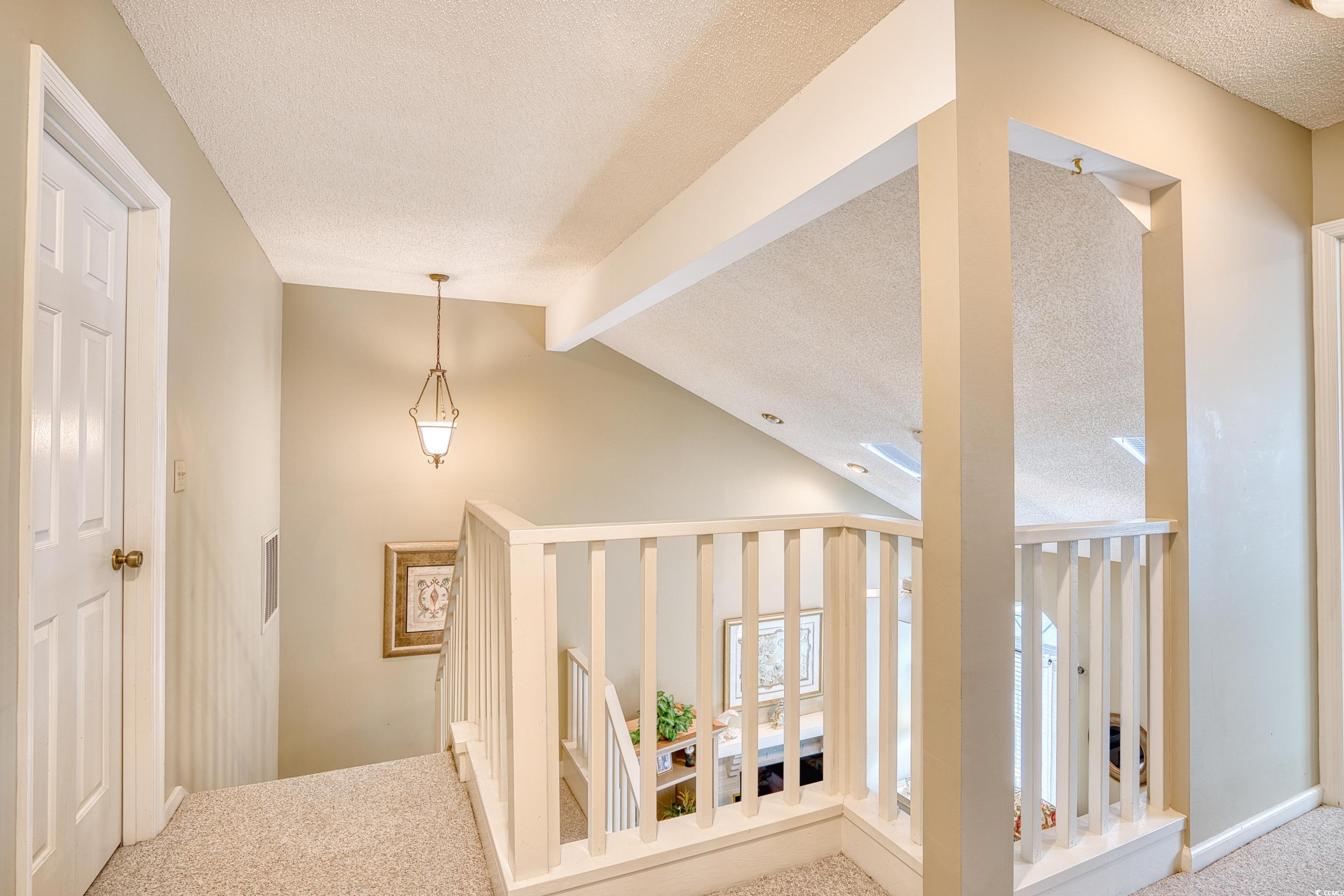 1004 Edge Dr. Property Photo 17