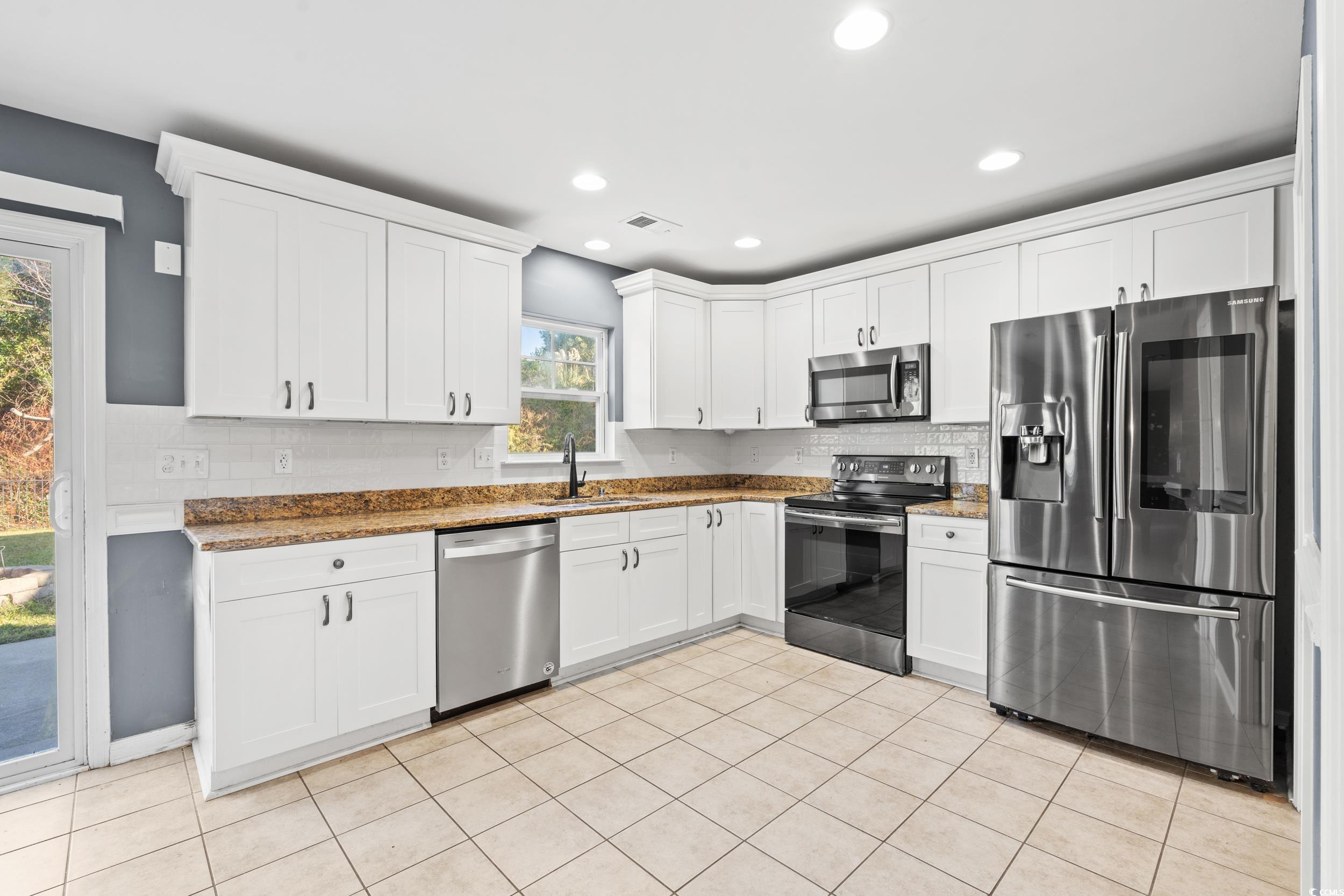 2248 Beauclair Ct. Property Photo 10