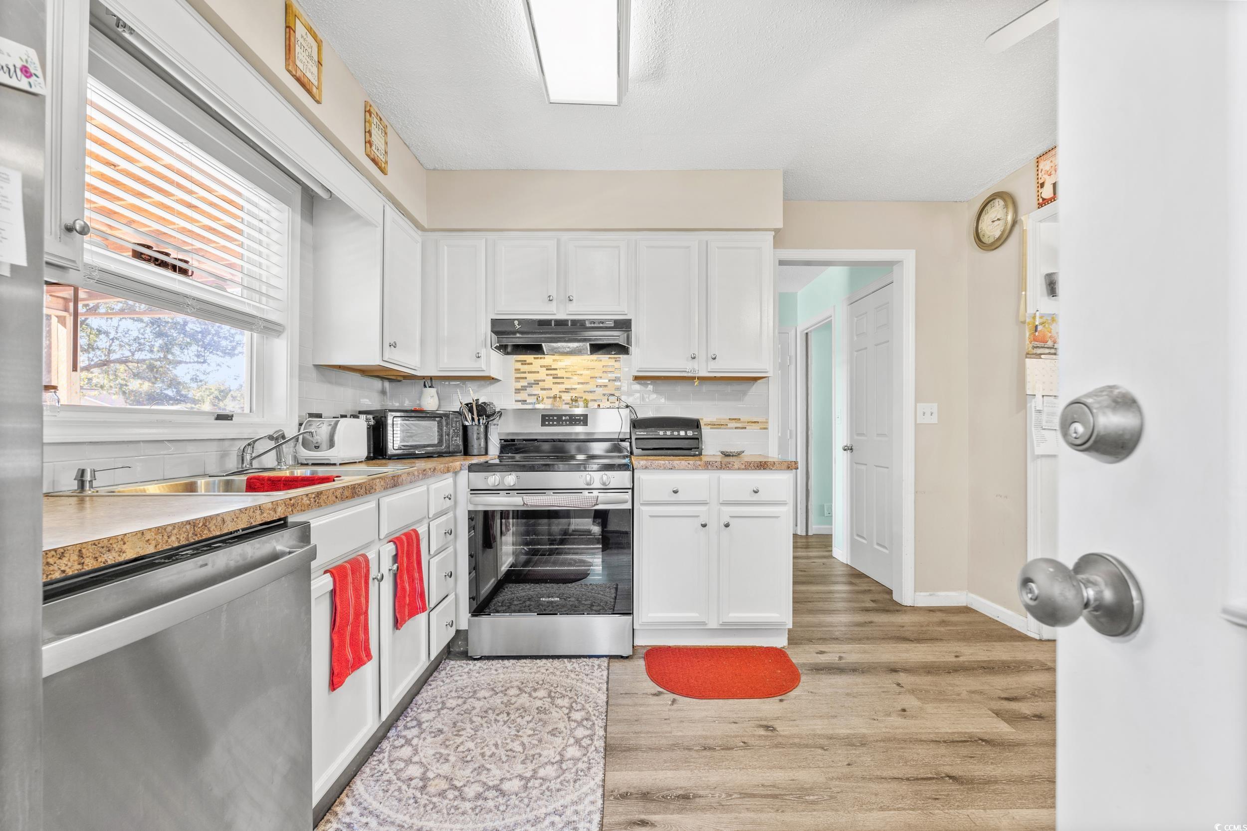 4162 Mica Ave. Property Photo 10