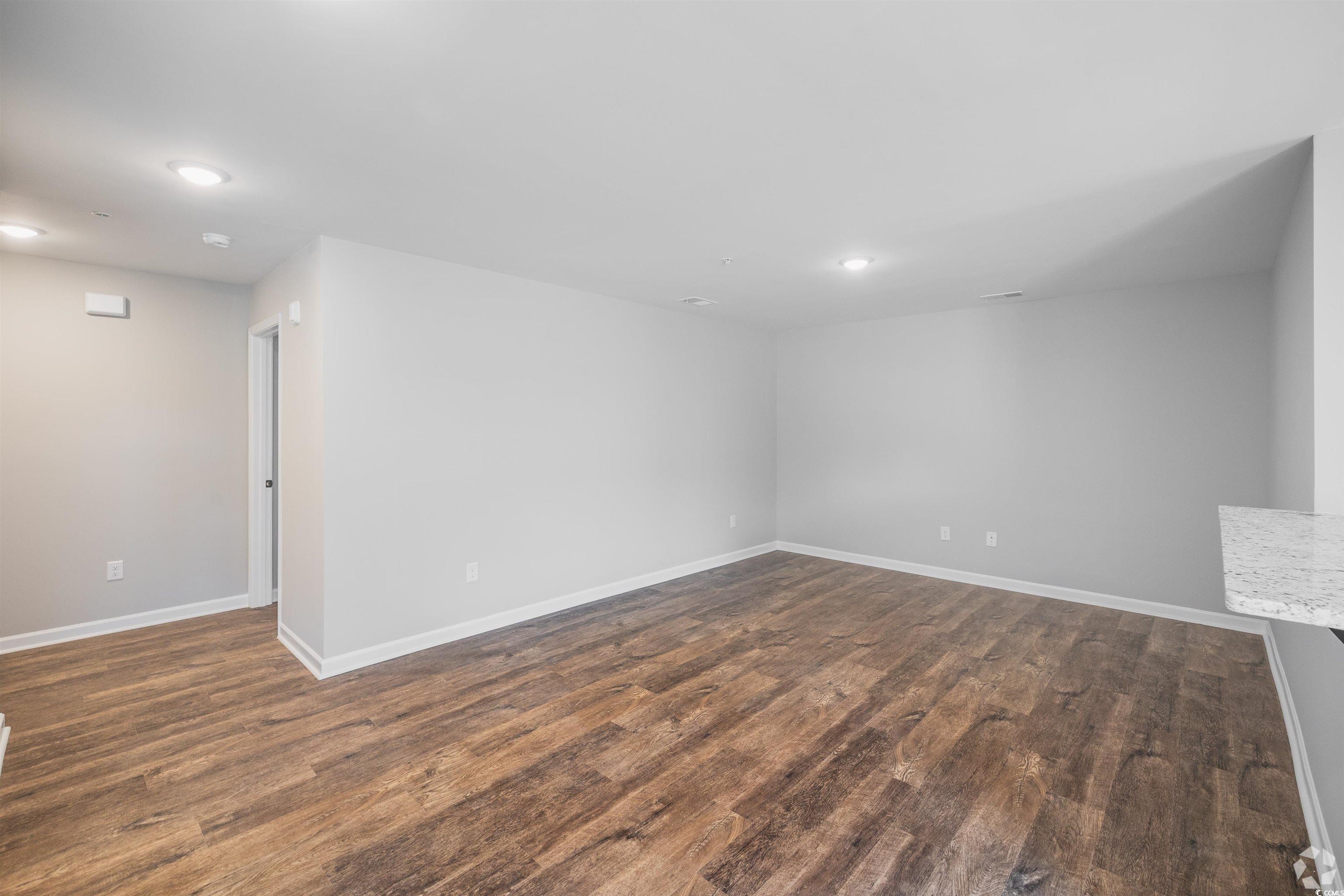 311 S Black Swamp Ct. Property Photo 3