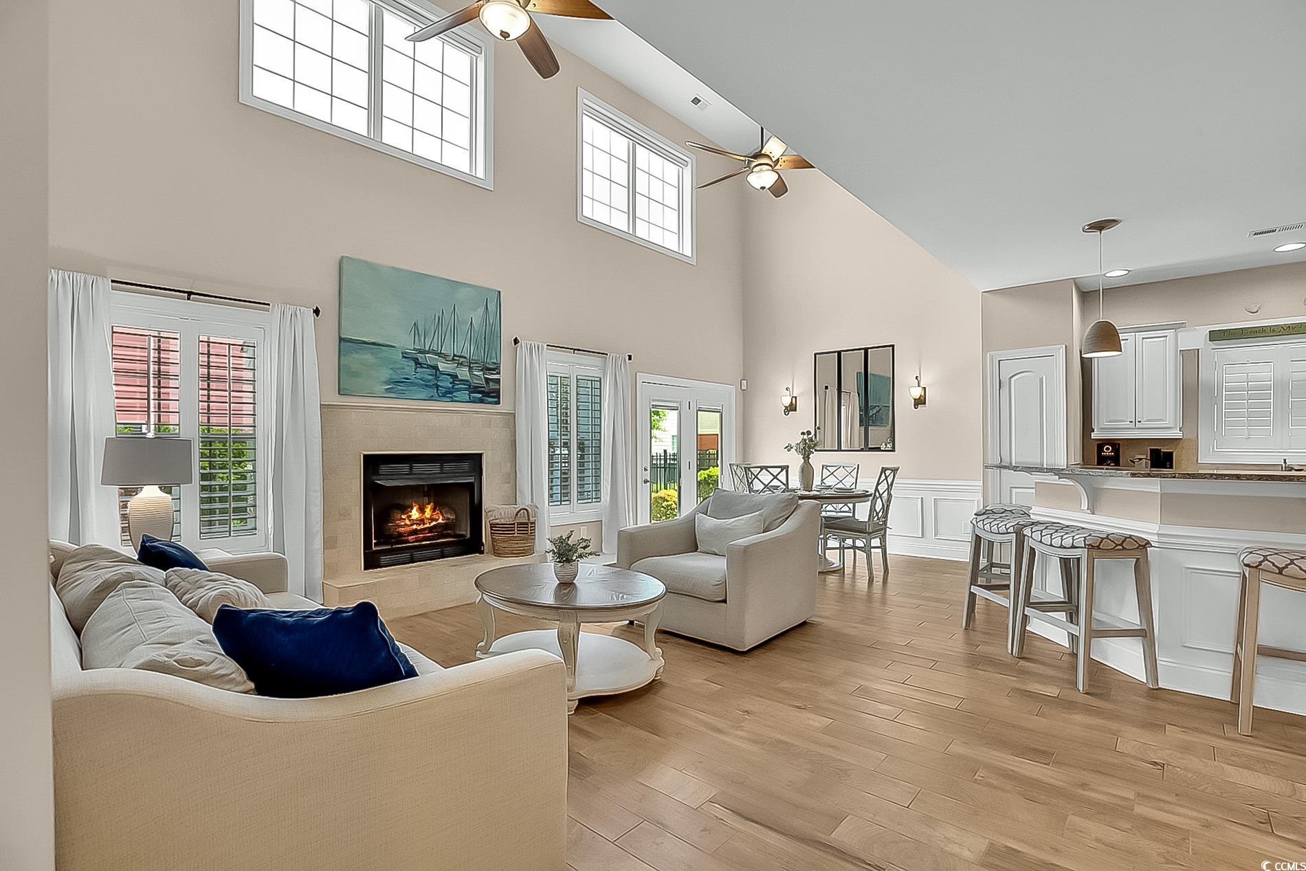 1002 Summers Pl. Property Photo 2