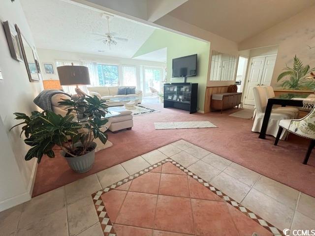 3959 E Glades Dr. Property Photo 4