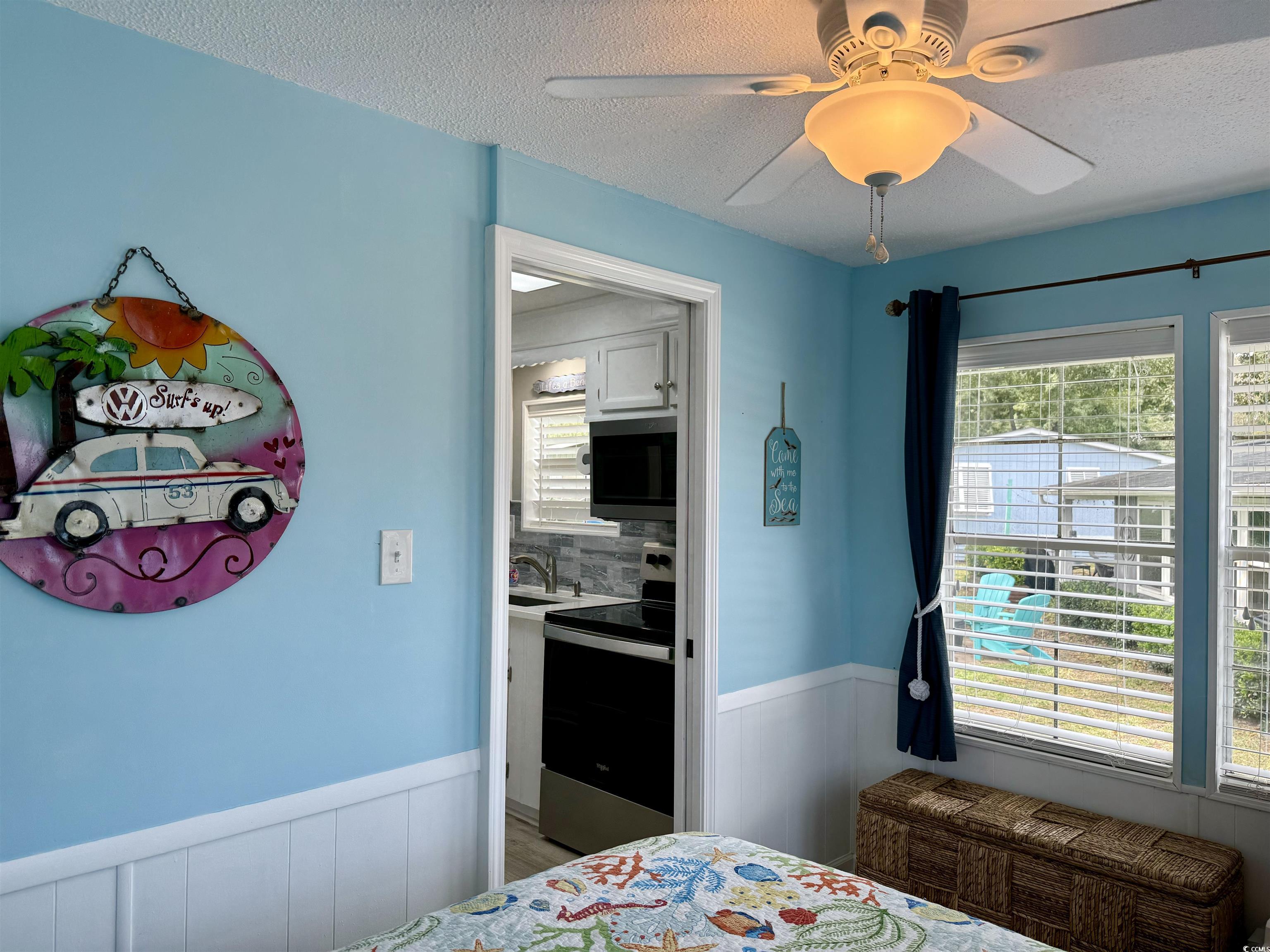 523 Sandpebble Dr. Property Photo 10