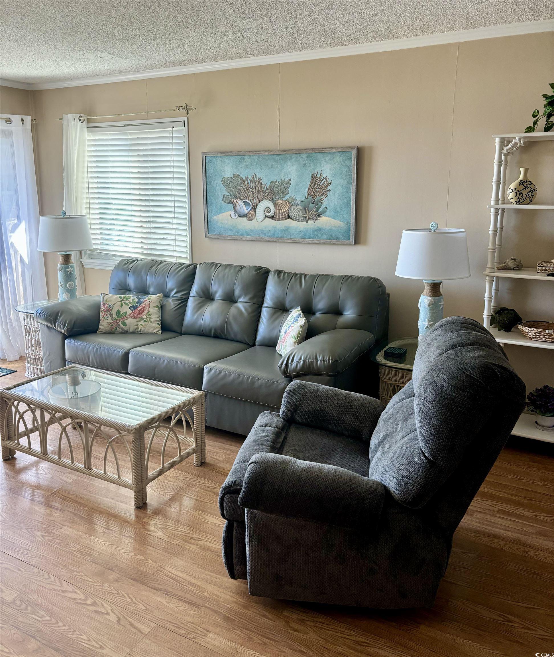 9670 Shore Dr. Property Photo 2