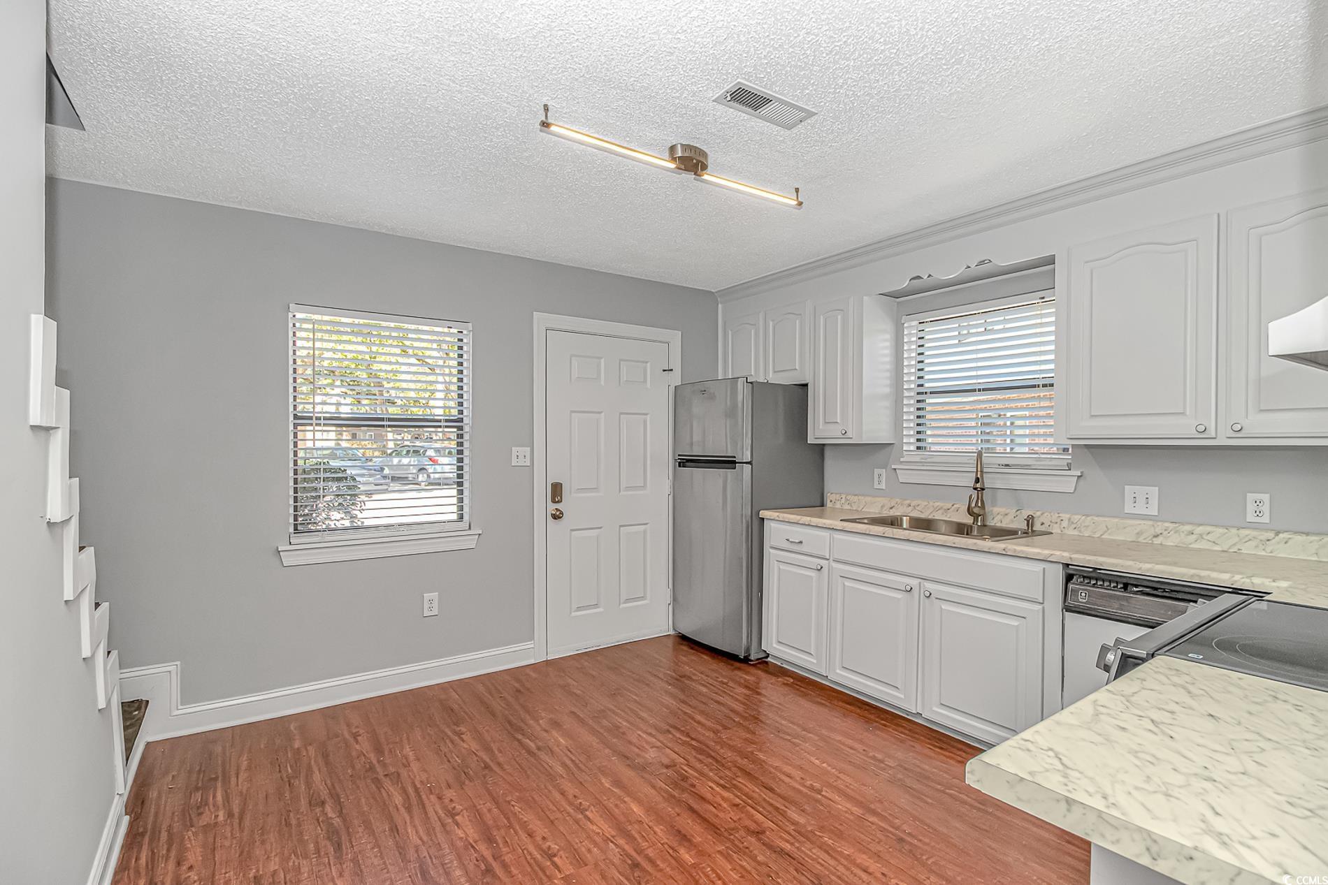 5173 Inlet Garden Ct. Property Photo 3