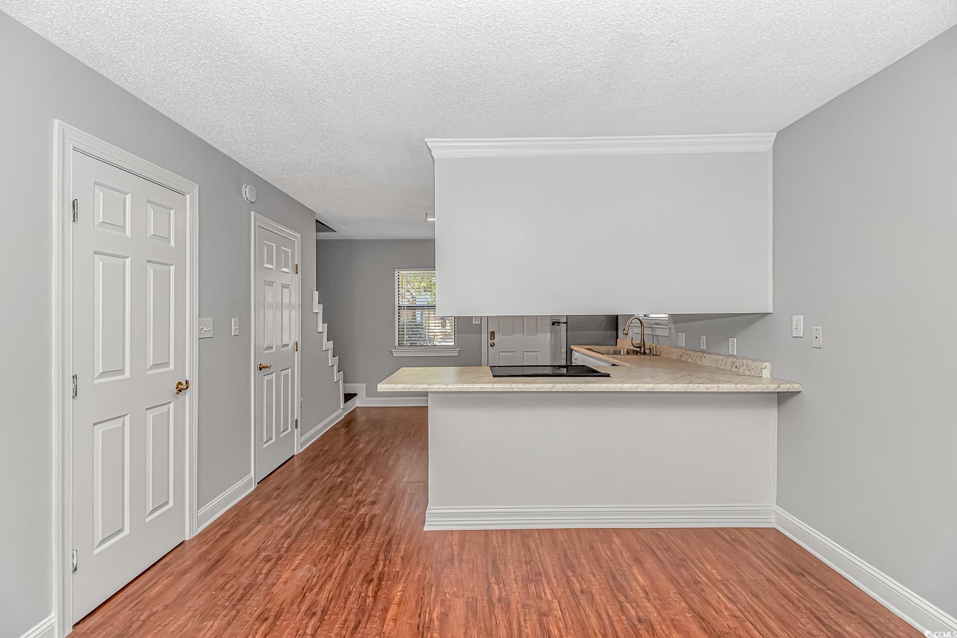 5173 Inlet Garden Ct. Property Photo 4