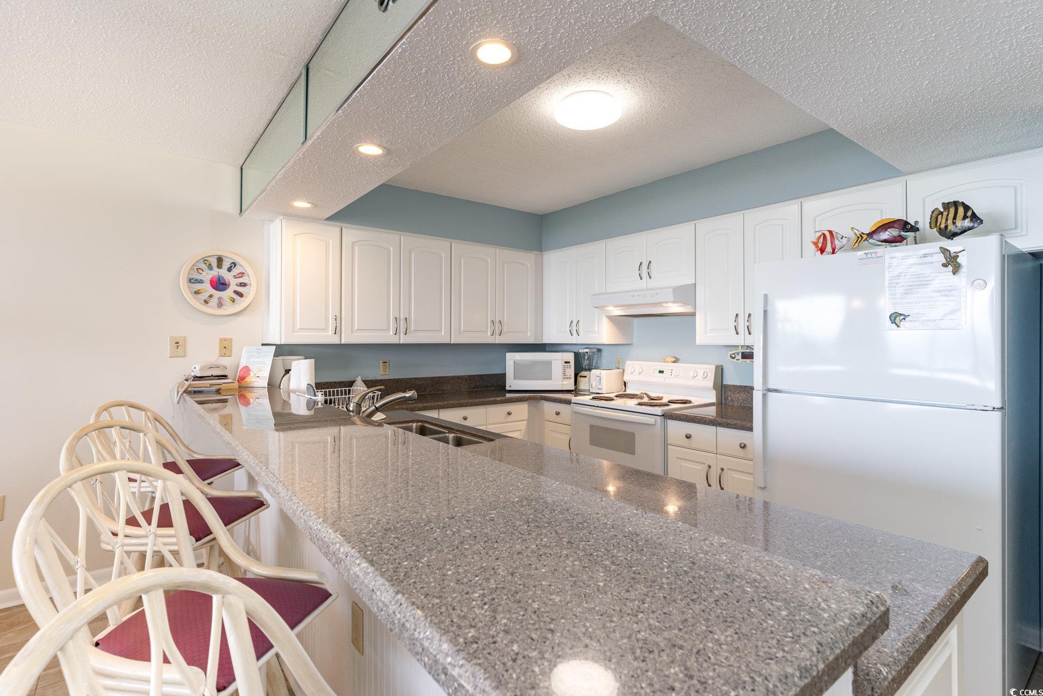 4001 S Ocean Blvd. Property Photo 8