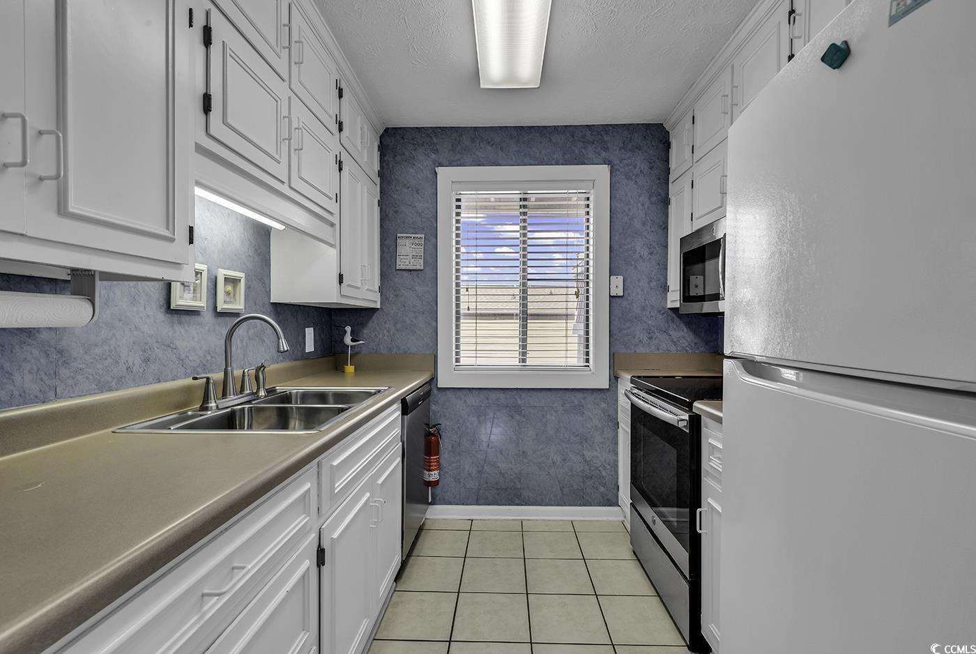 9621 Shore Dr. Property Photo 5