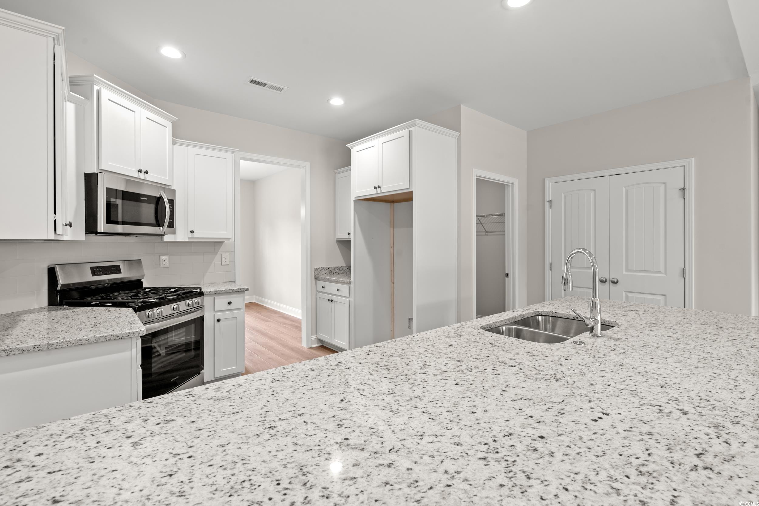 2612 Old Charleston Rd. Property Photo 10