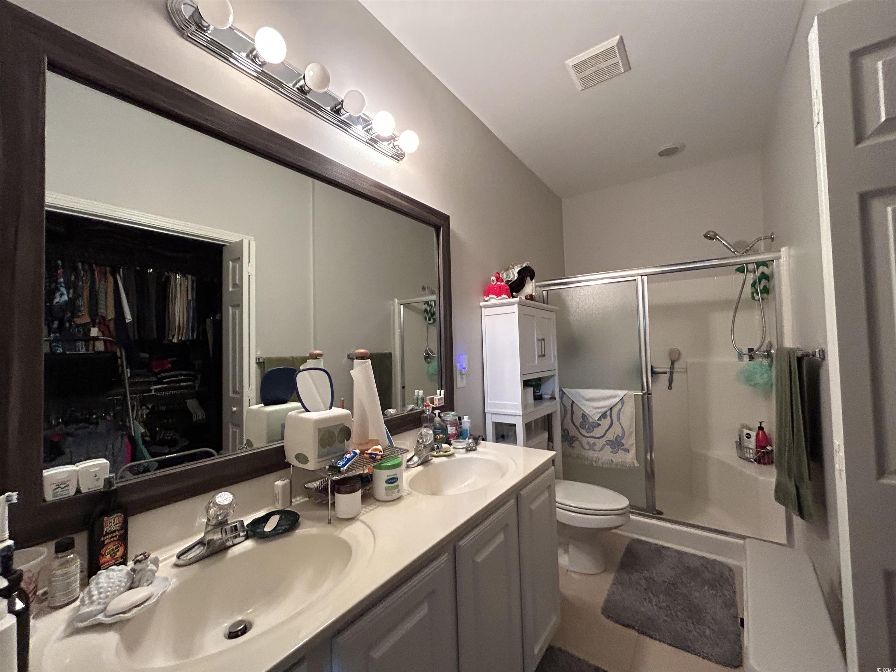 1525 Lantern Rest Dr. Property Photo 9