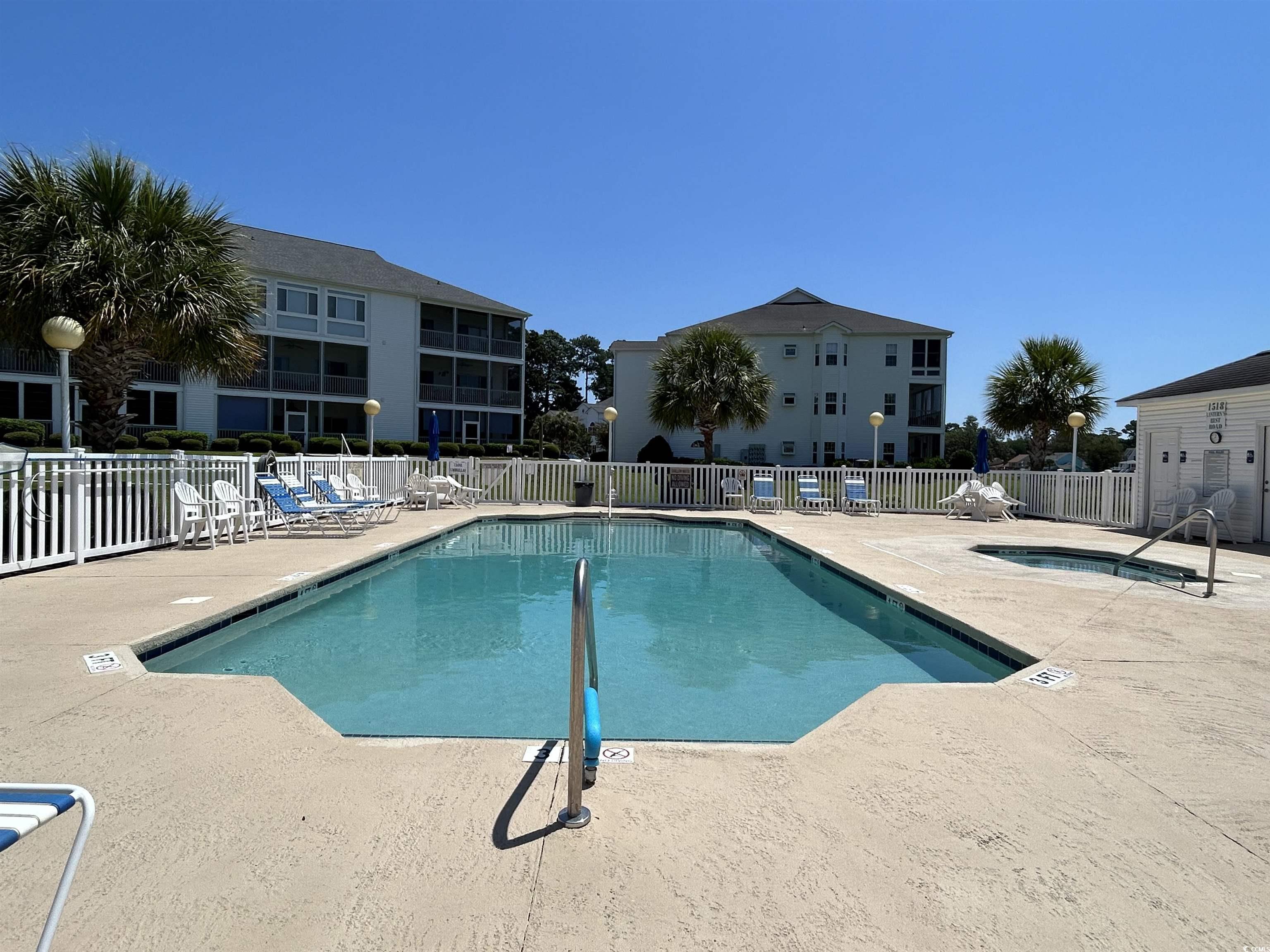 1525 Lantern Rest Dr. Property Photo 17
