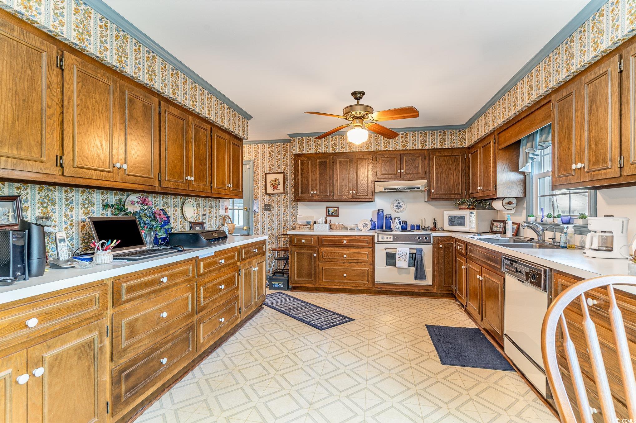 2807 Graham Rd. Property Photo 10