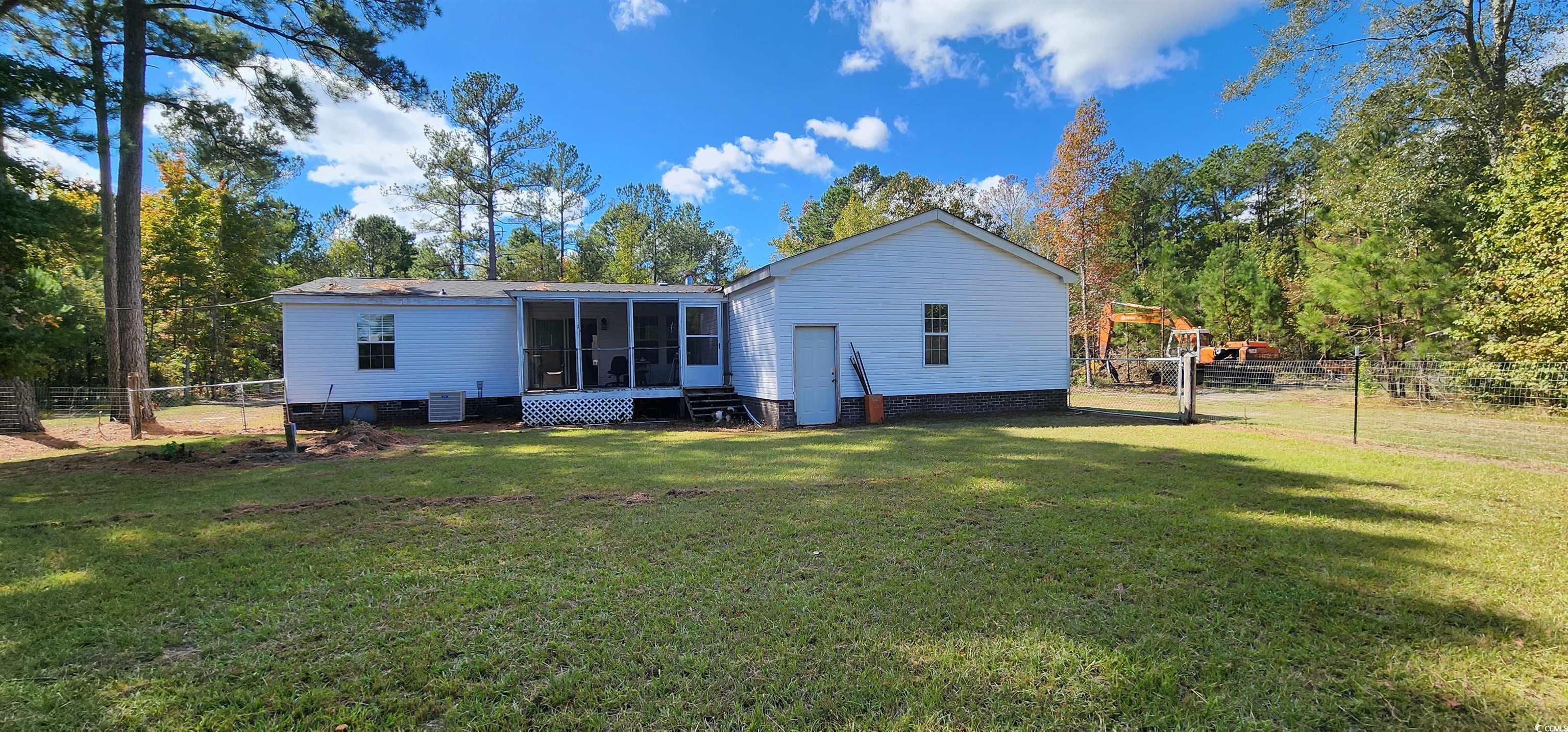 1661 Doughty Rd Property Photo 5