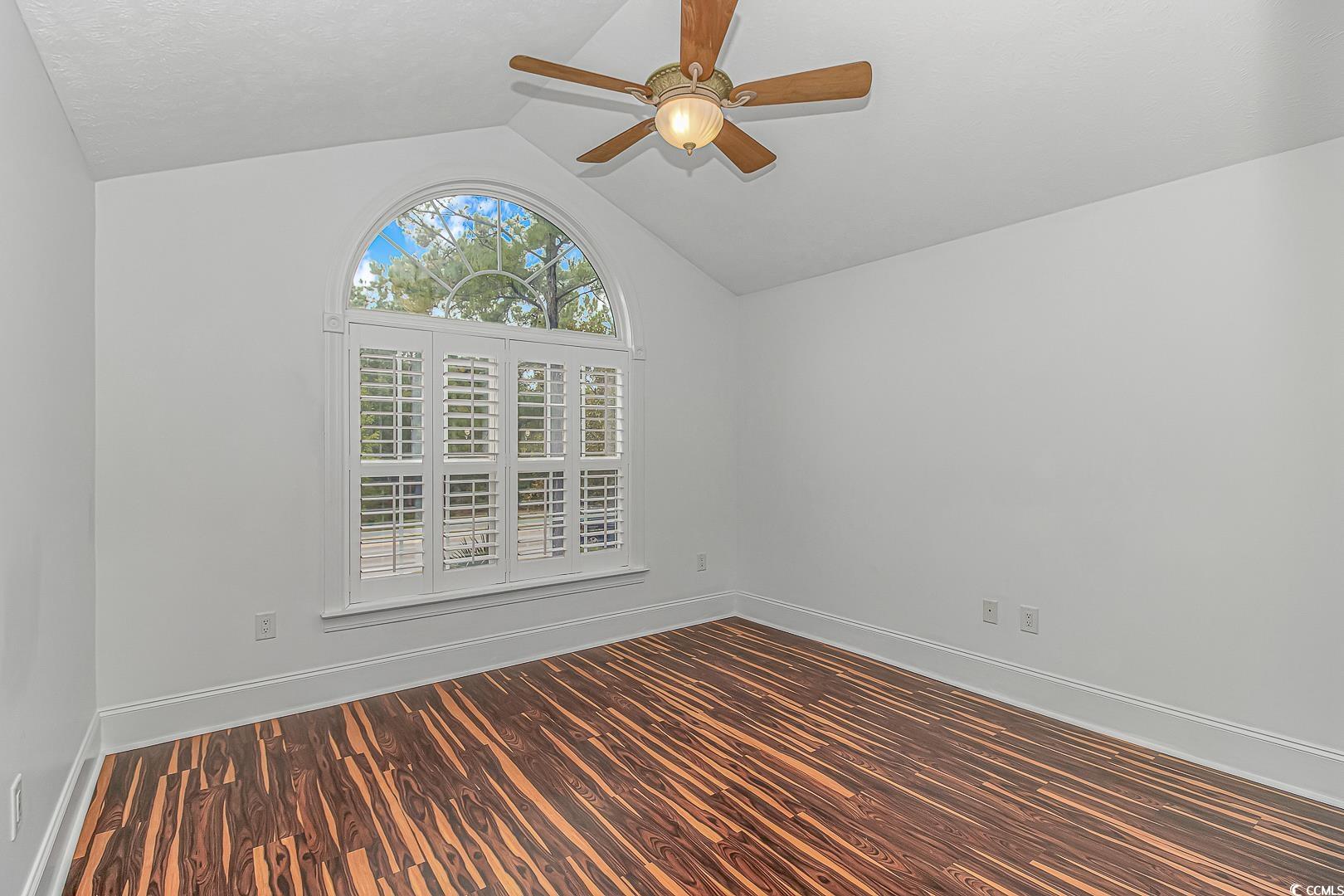676 Oxbow Dr. Property Photo 28