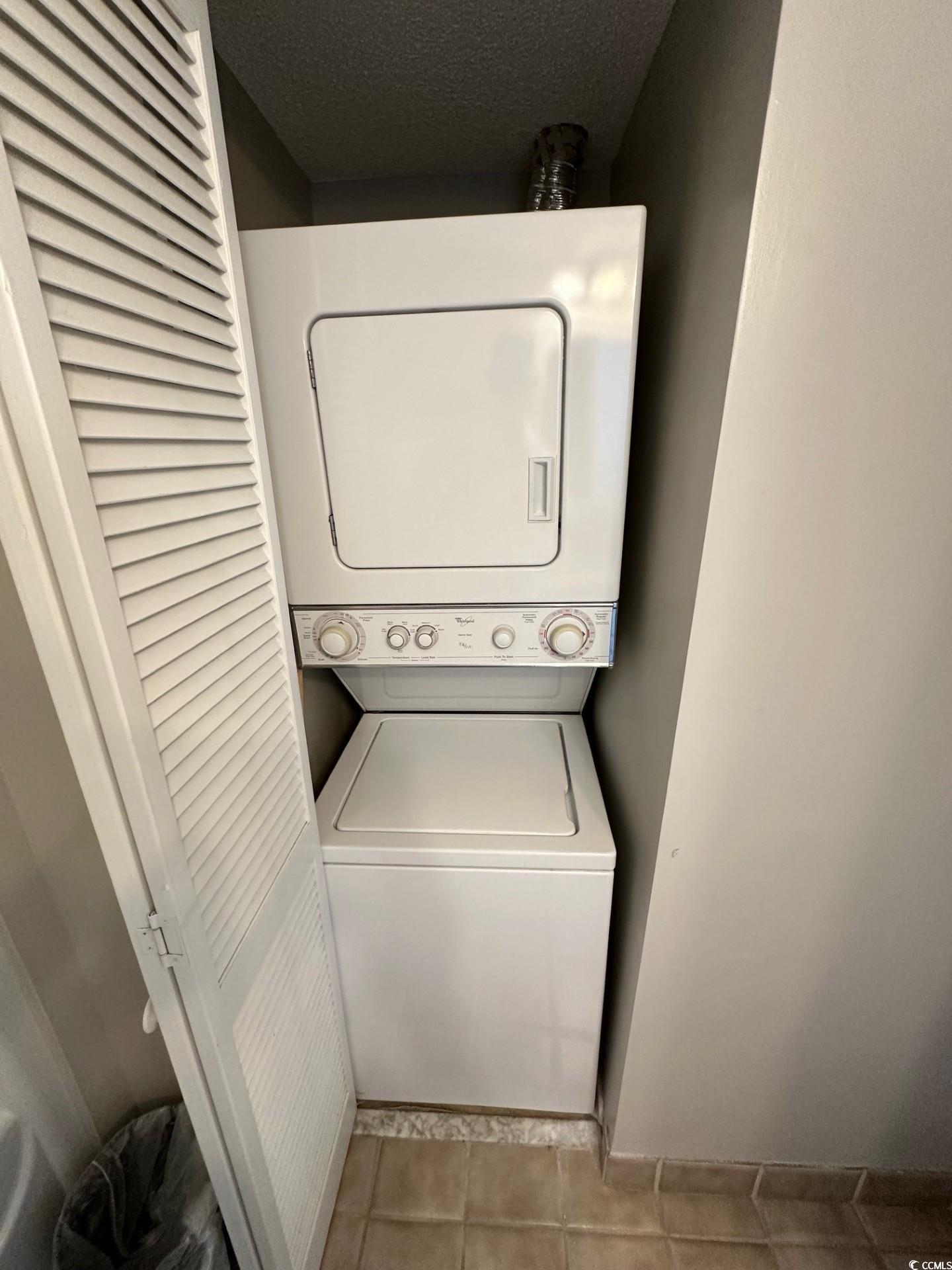 601 Retreat Beach Circle Property Photo 11