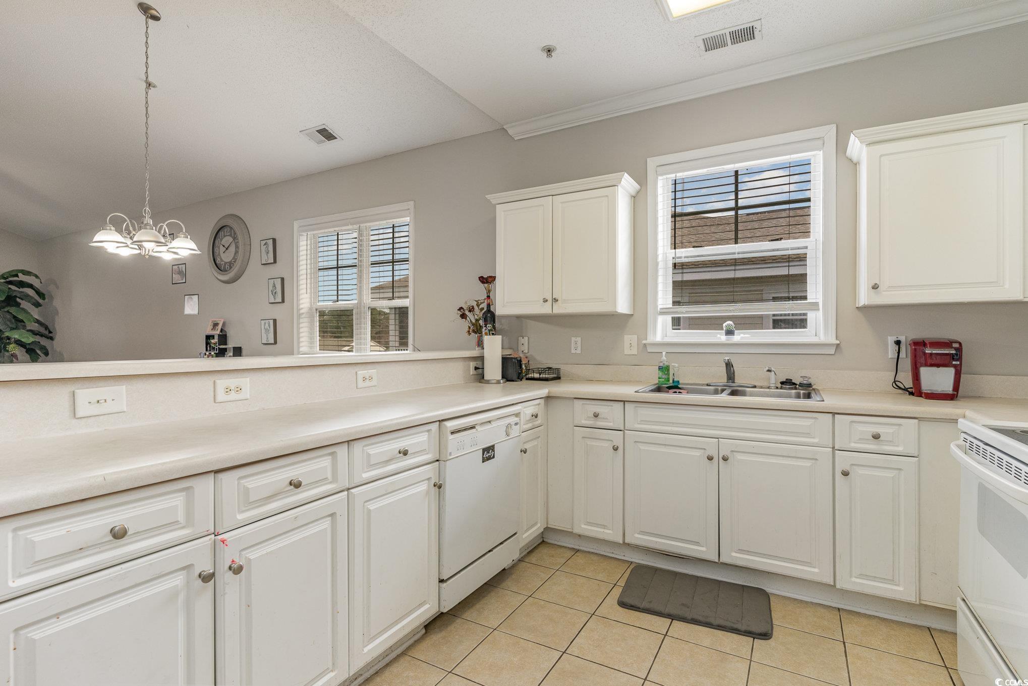 332 Kiskadee Loop Property Photo 16