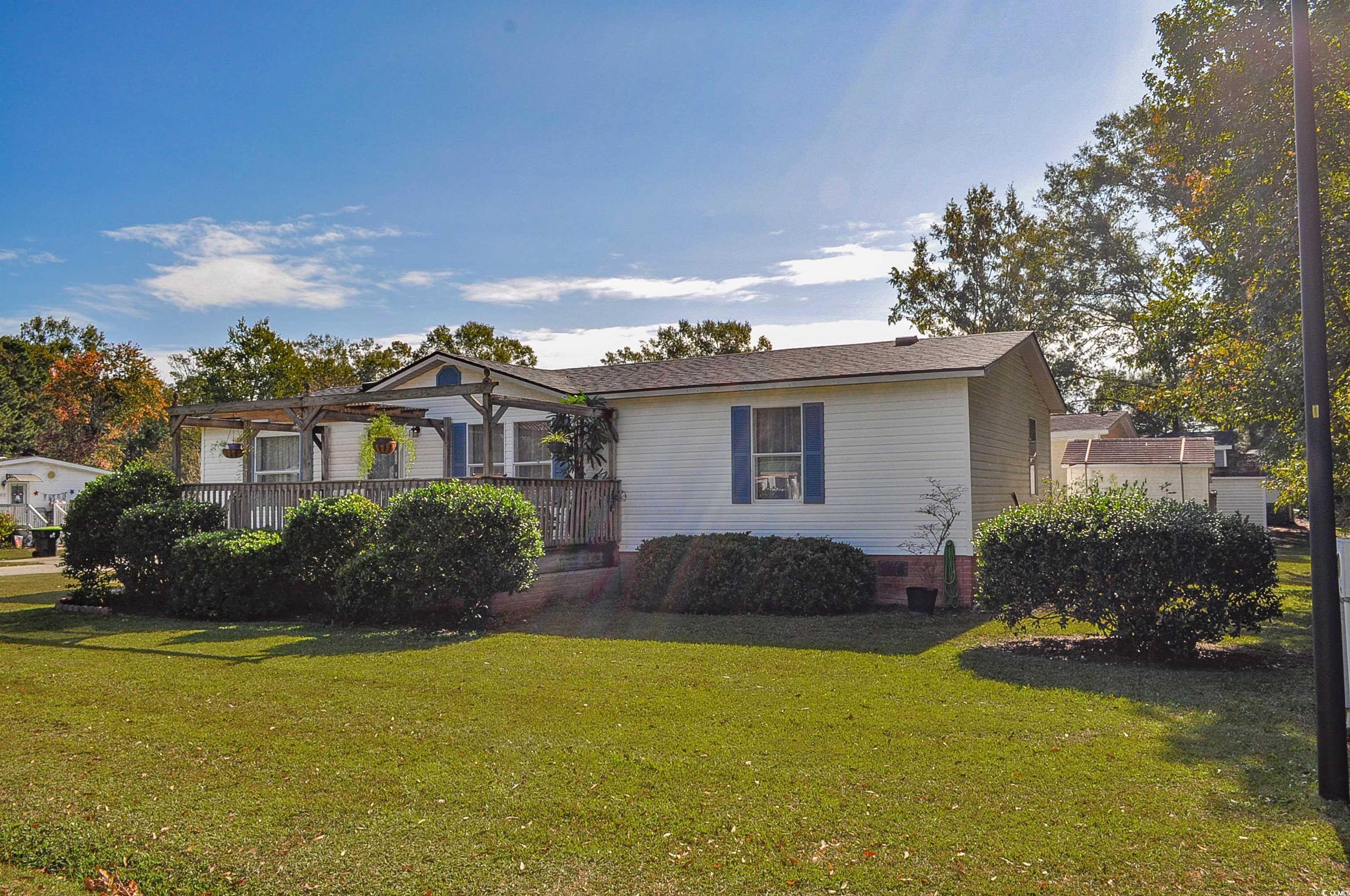 527 Folly Estates Dr. Property Photo 2