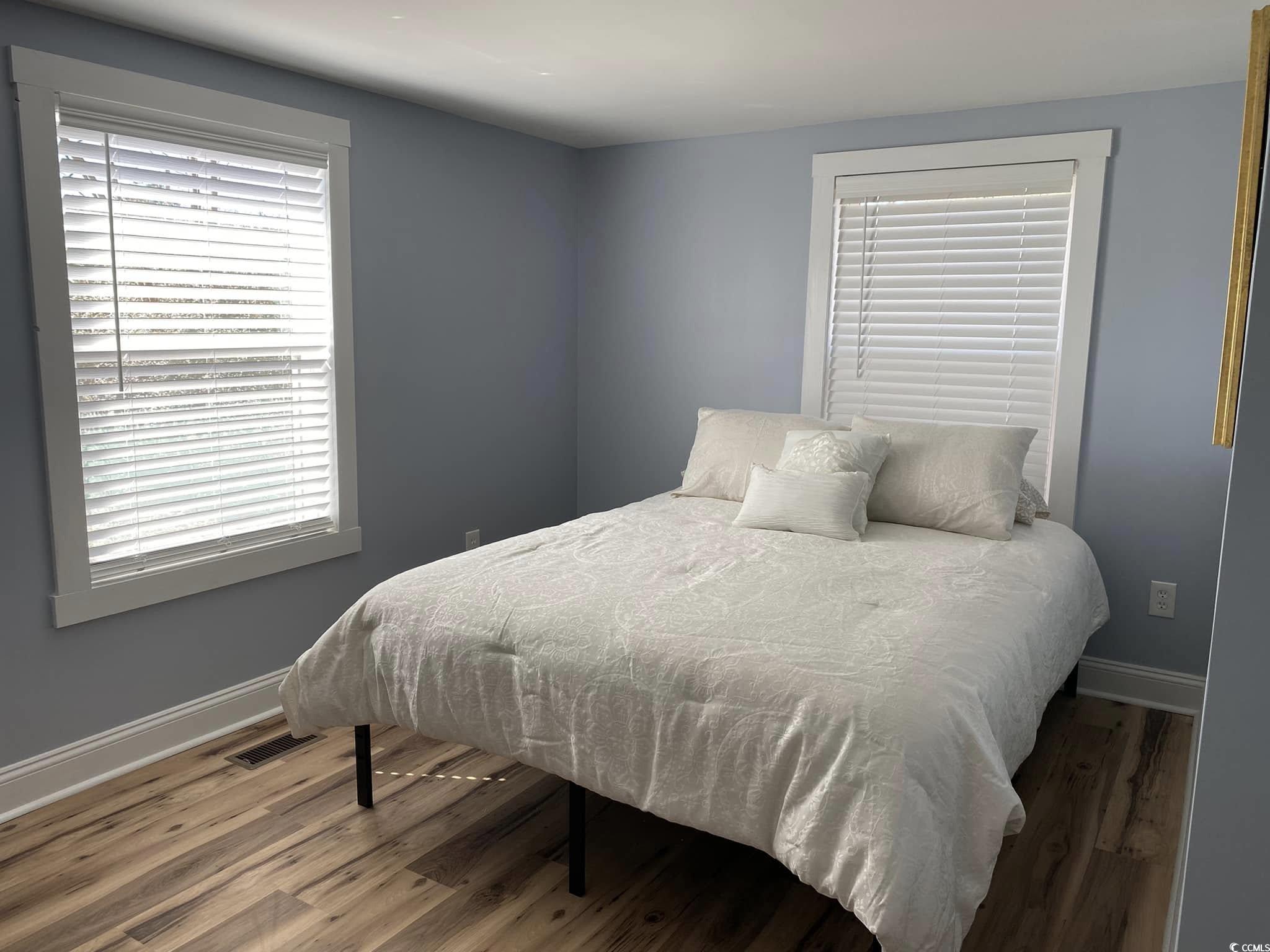 1044 Levi St. Property Photo 14