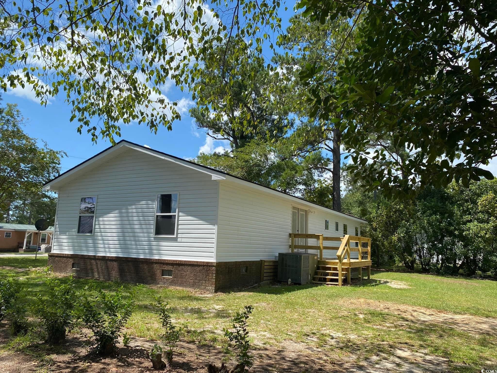 1044 Levi St. Property Photo 19