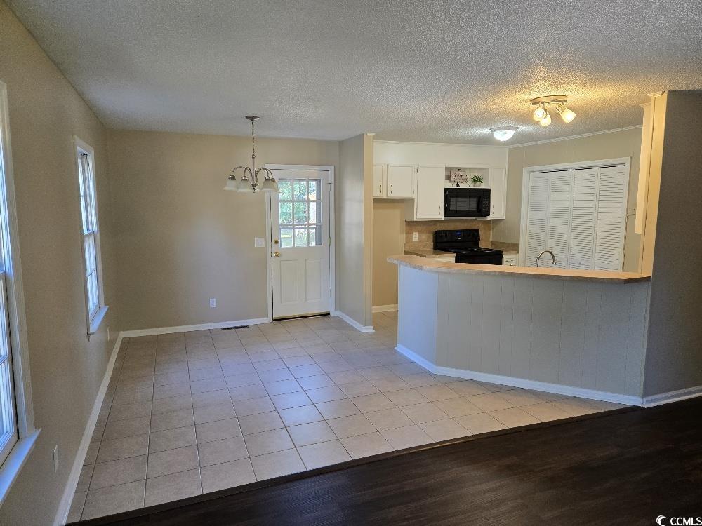 4 Deer Dr. Property Photo 7