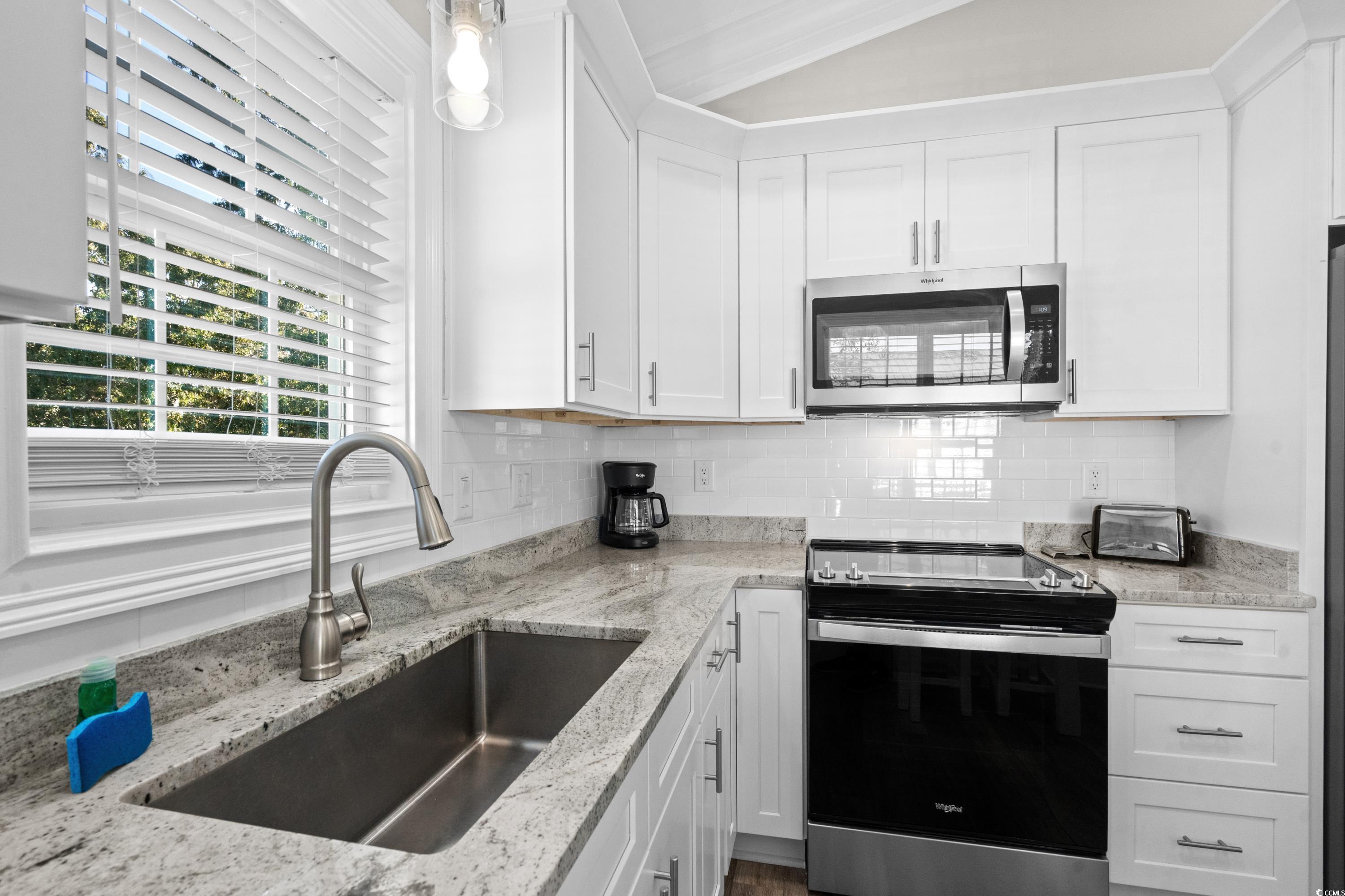 6001 - 5721 S Kings Hwy. Property Photo 15