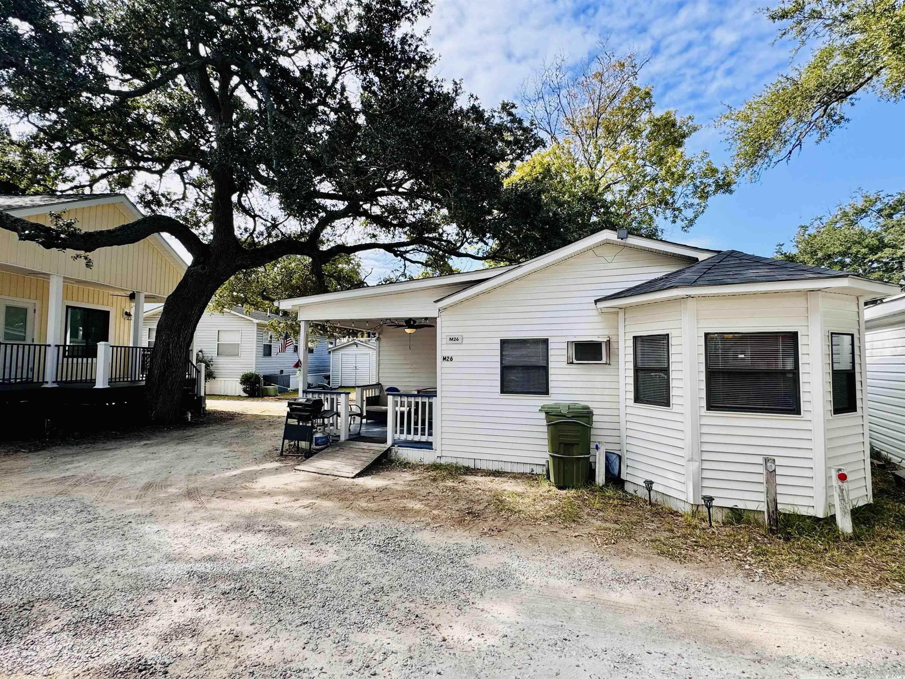 6001 - M26 S Kings Hwy. Property Photo 2