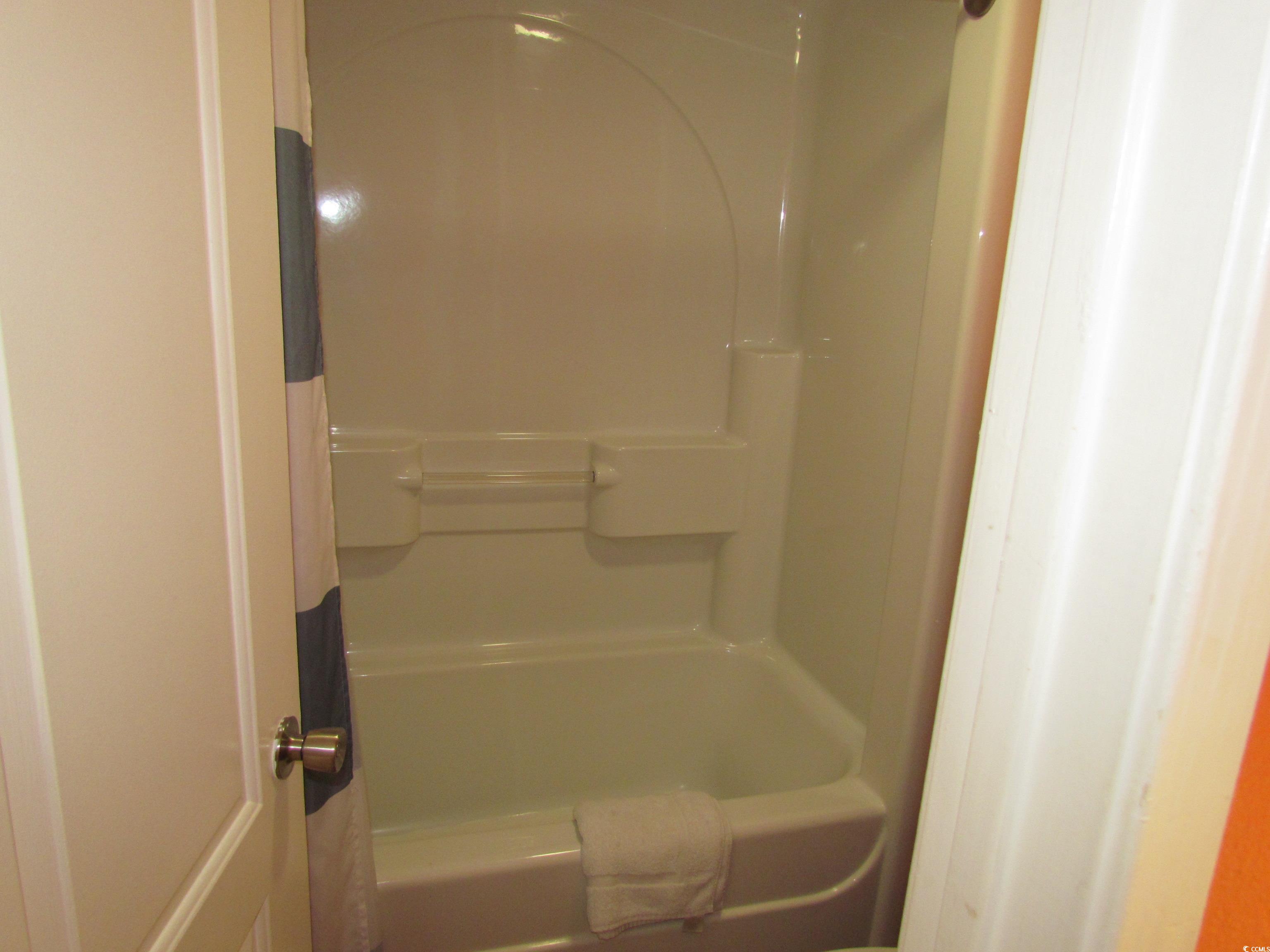 6804 N Ocean Blvd. Property Photo 11