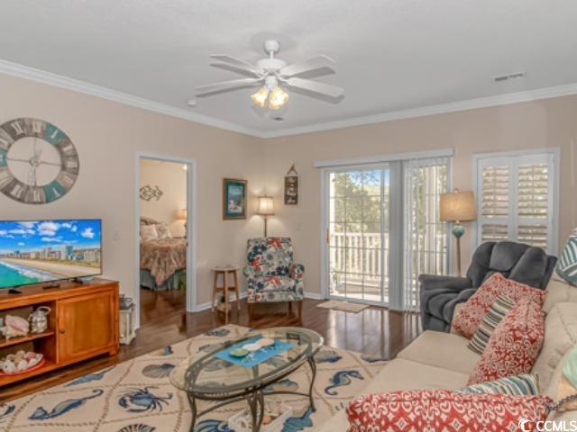 5804 Longwood Dr. Property Photo 9