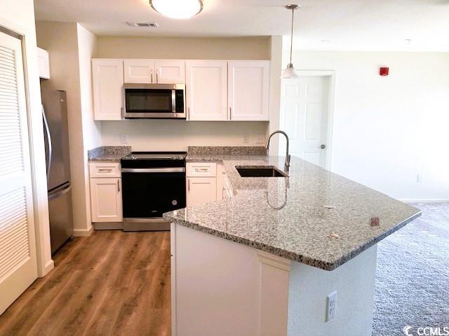 9661 Shore Dr. Property Photo 5