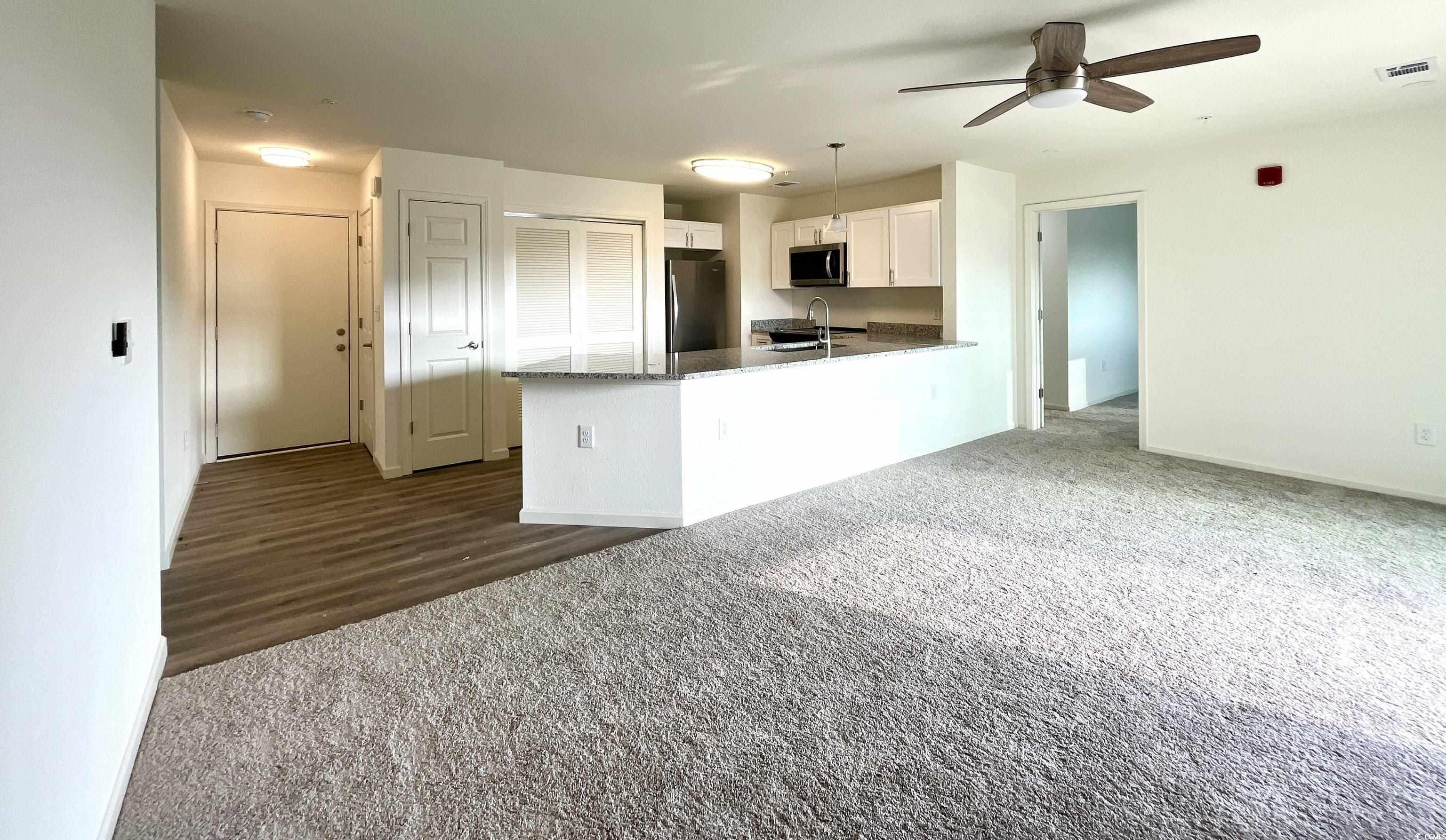 9661 Shore Dr. Property Photo 8