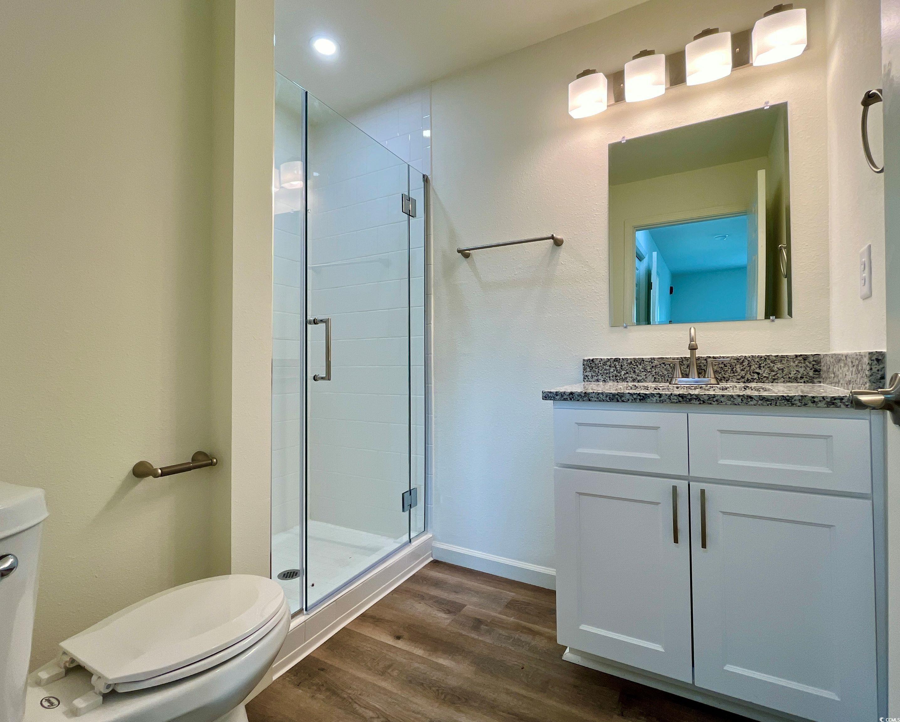 9661 Shore Dr. Property Photo 14
