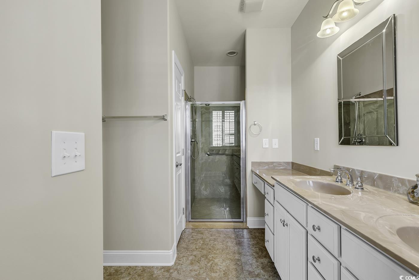 217 Southern Breezes Circle Property Photo 19