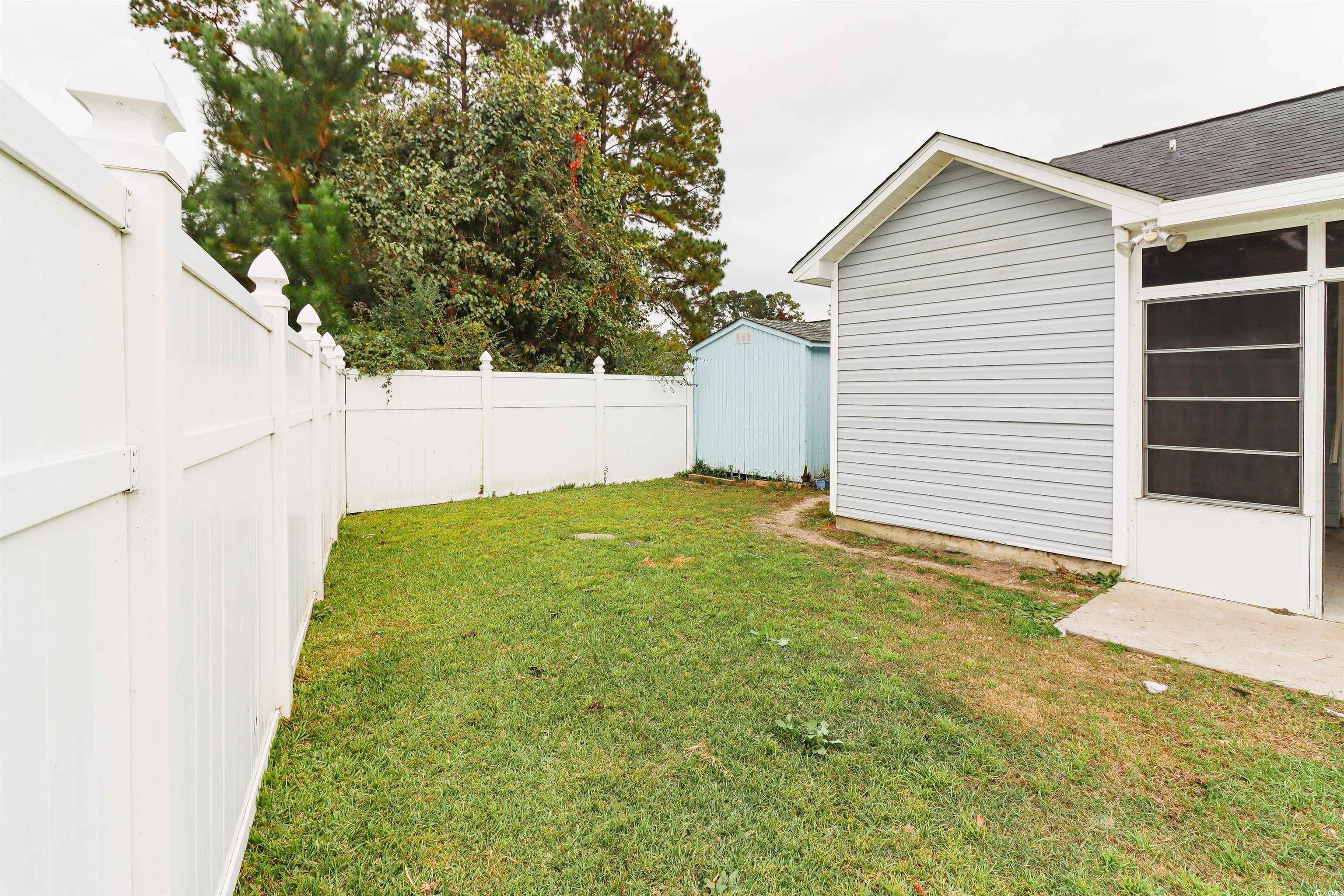 2406 Farmwood Circle Property Photo 17